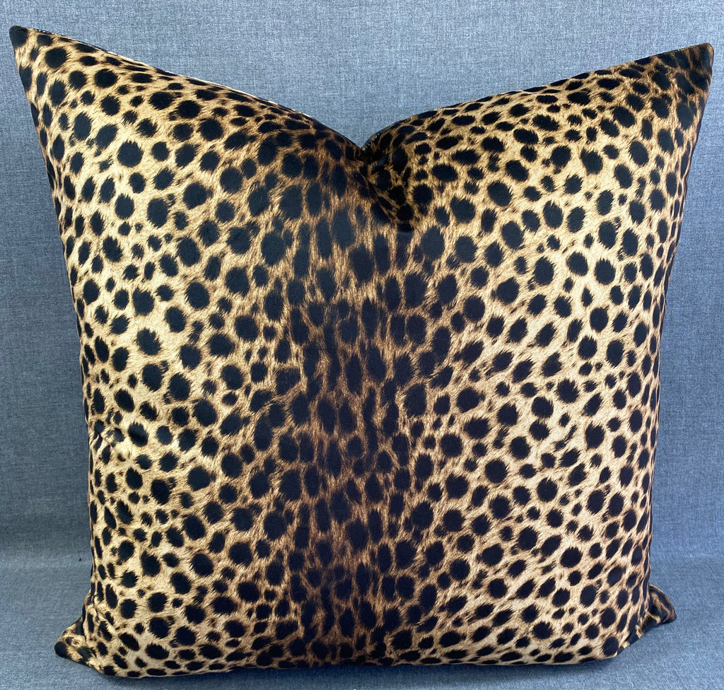 Luxury Pillow -  24" x 24"- Lupe's Leopard