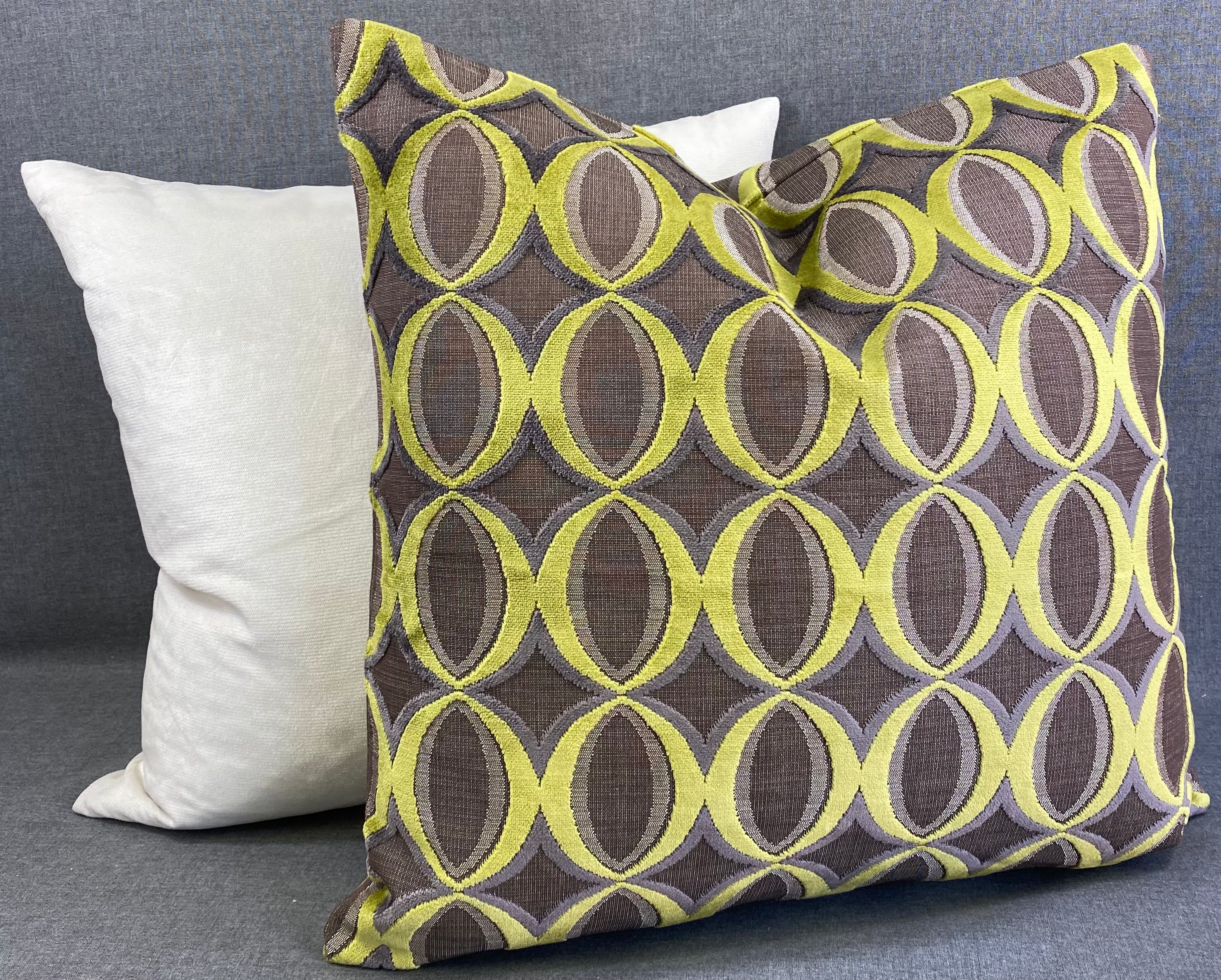 Luxury Pillow- Sinatra Lime  24" x 24"