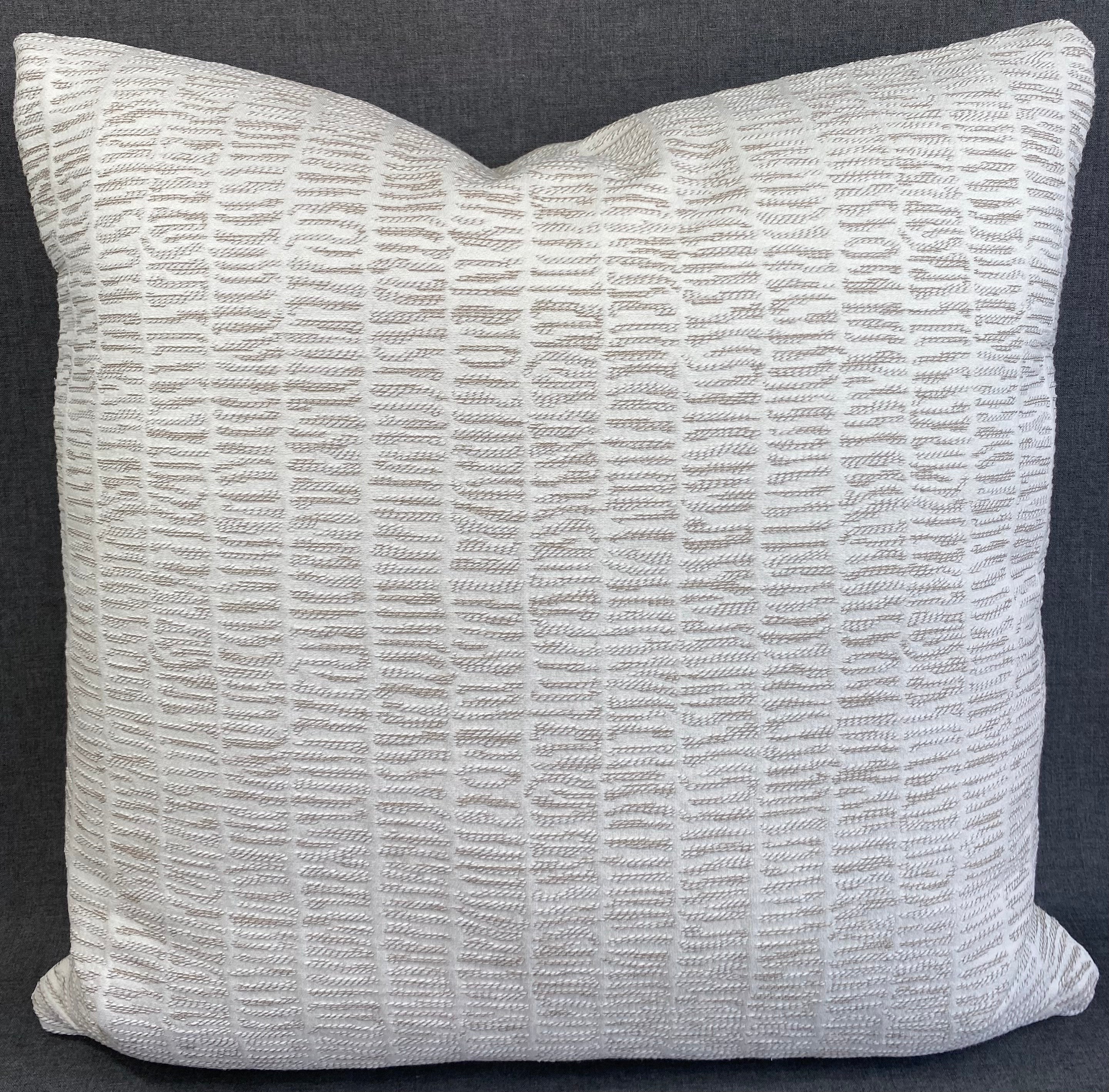 Luxury Pillow Exquisite Custom 22" x 22"