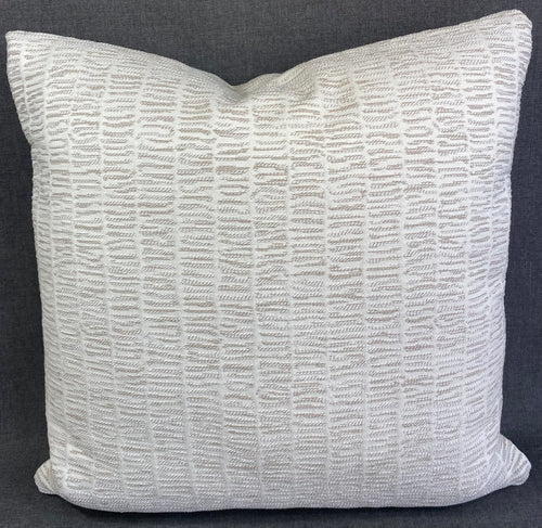 Luxury 22" x 22" Pillow - Exquisite