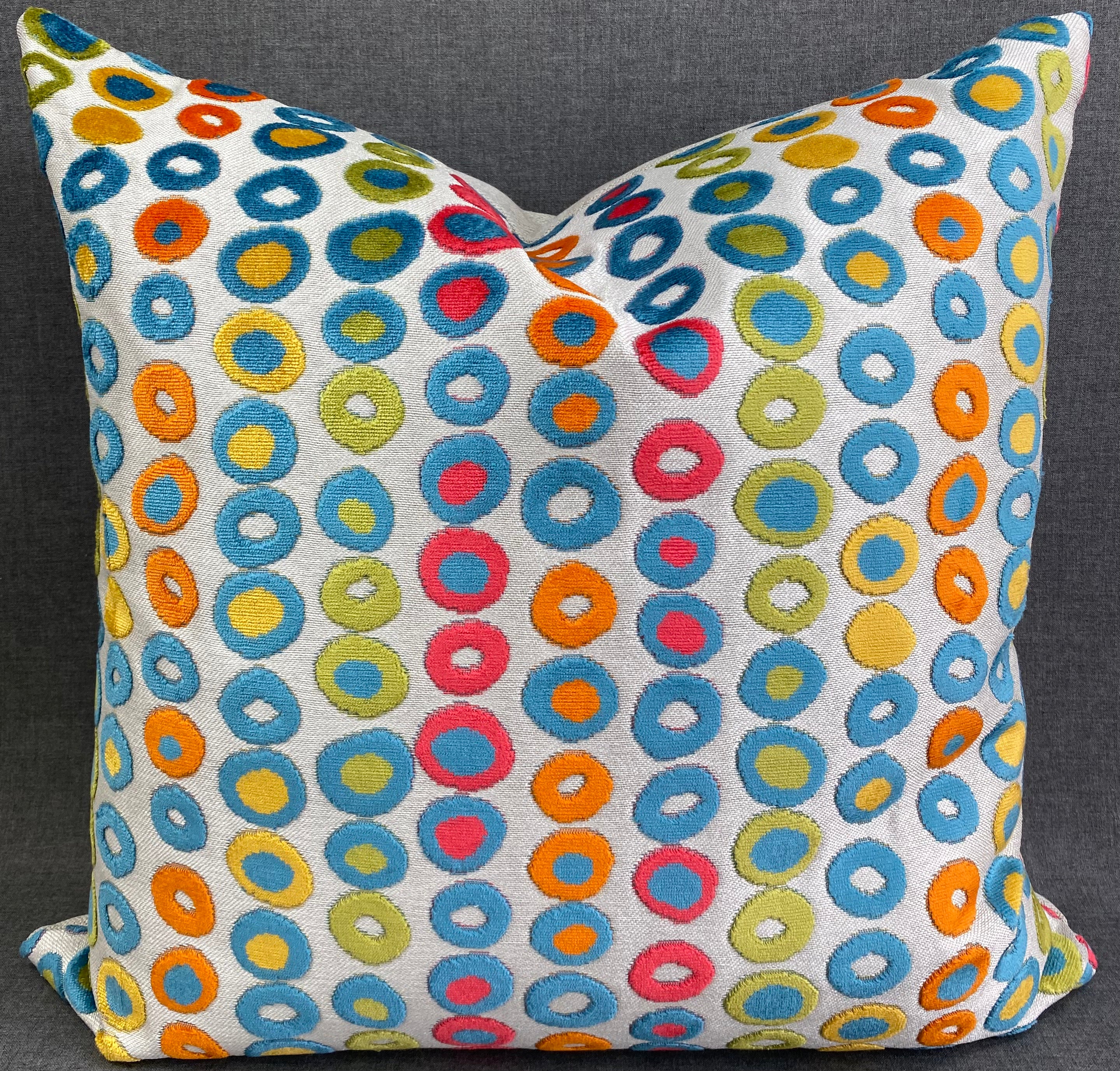 Luxury Pillow -  24" x 24" -  Simetra