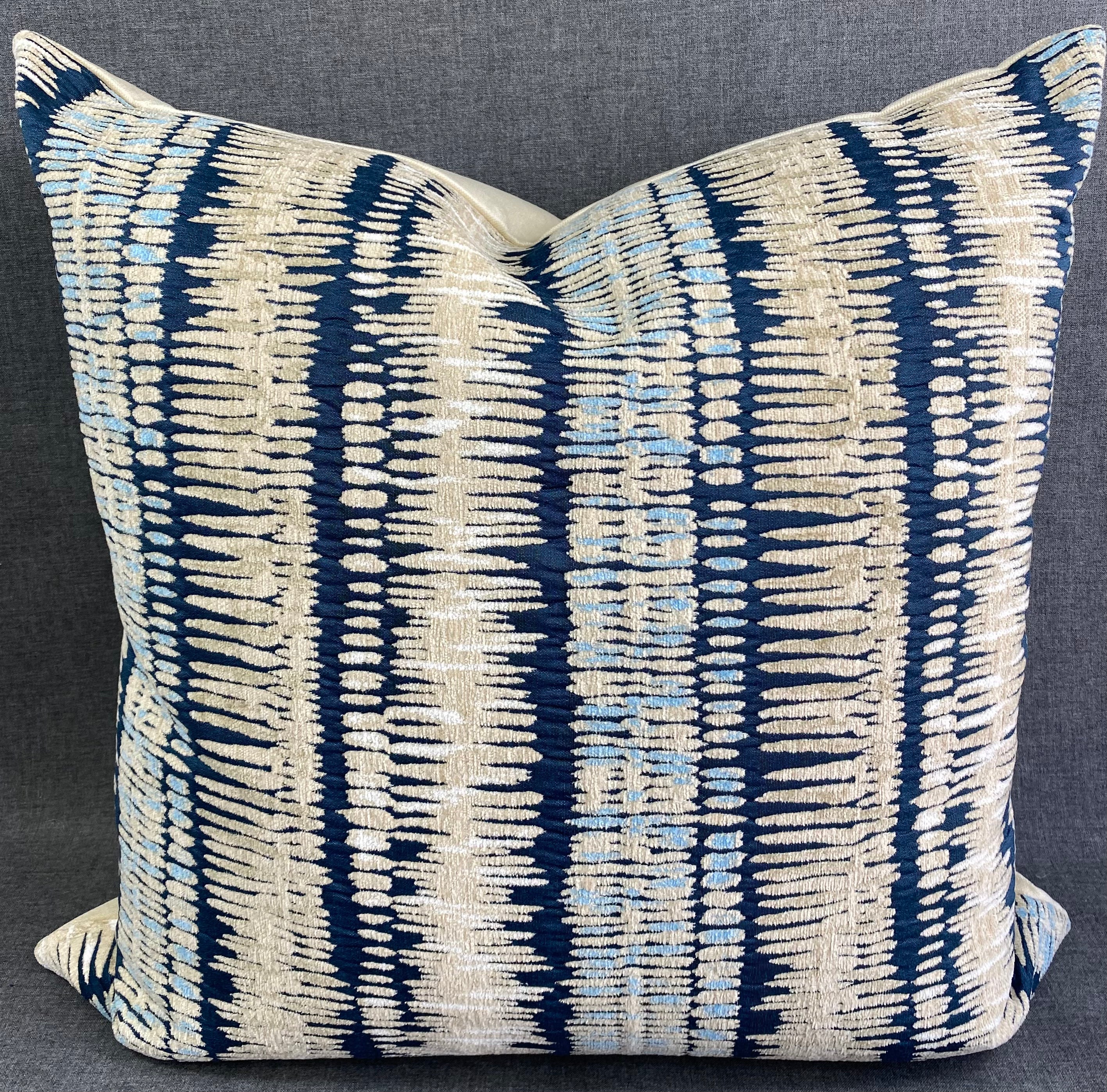 Luxury Pillow 24' x 24"- Zorro Indigo