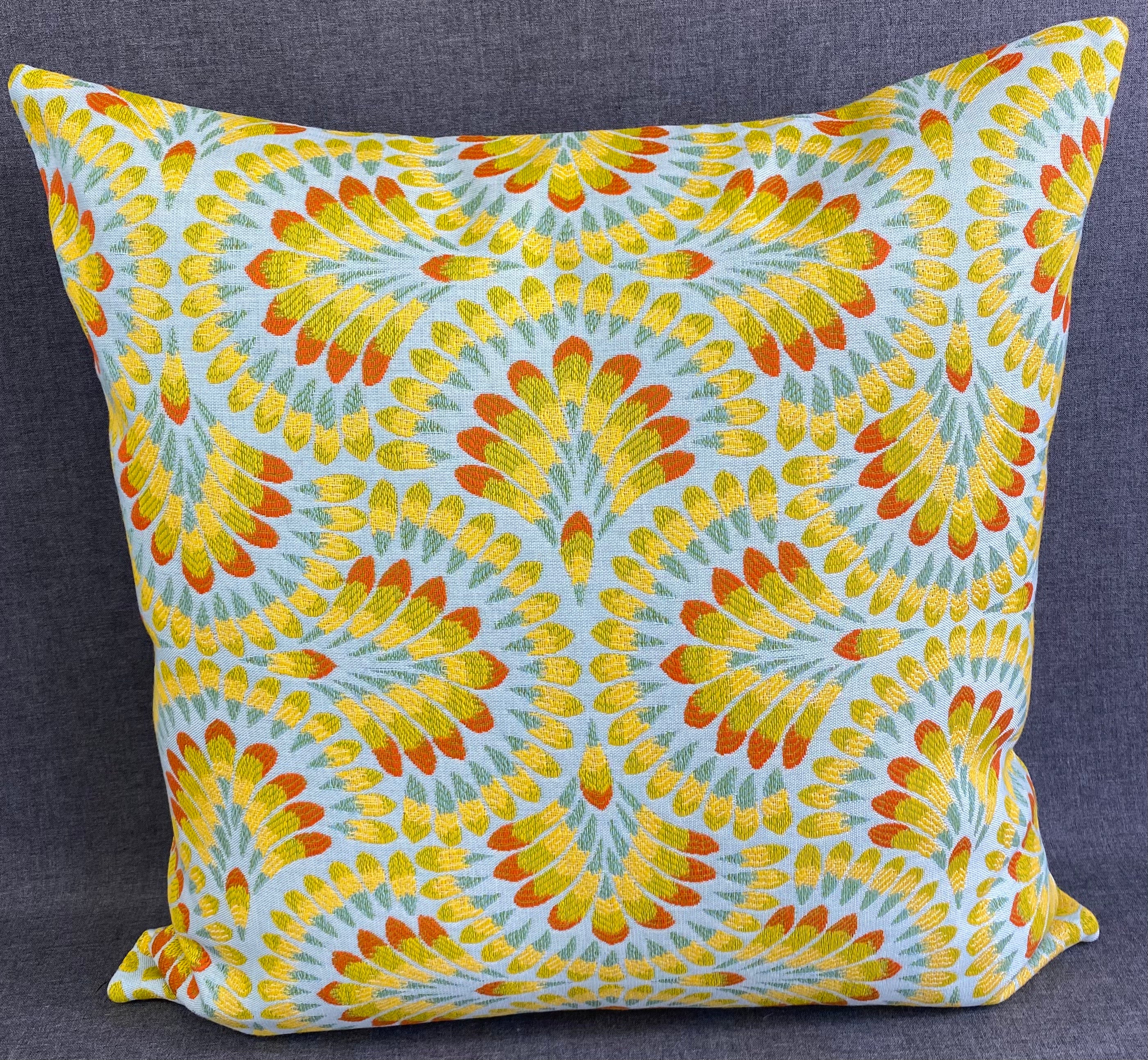 ODSQ Summer Splash Outdoor 22" x 22"