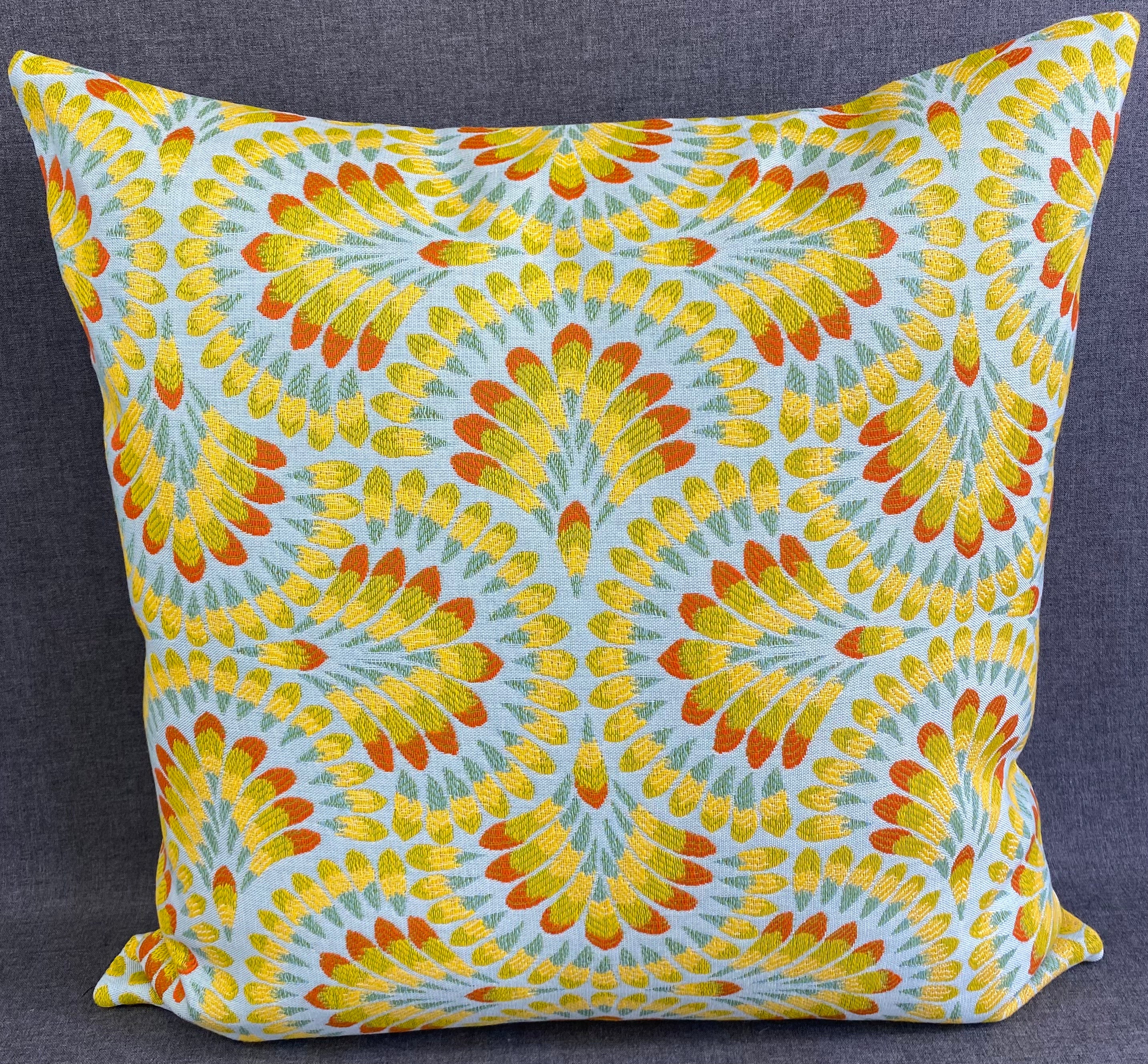 ODSQ Summer Splash Outdoor 22" x 22"