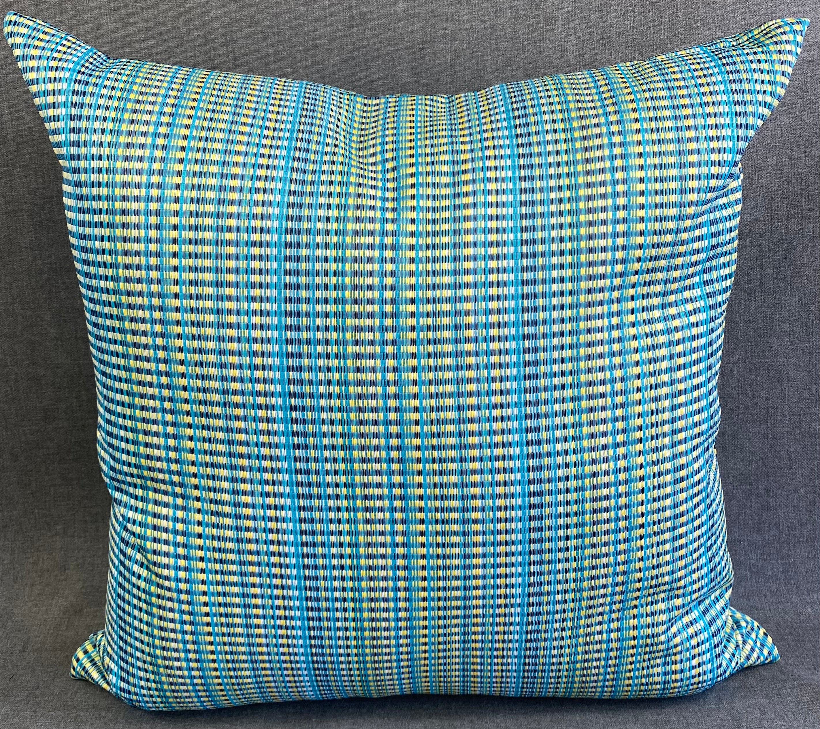 Luxury Outdoor Pillow - 22" x 22" - Sun Run-Blue