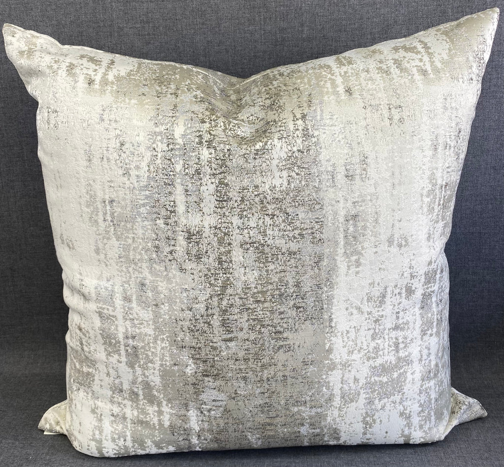 Luxury Pillow – 24" × 24" – Aurora Ice