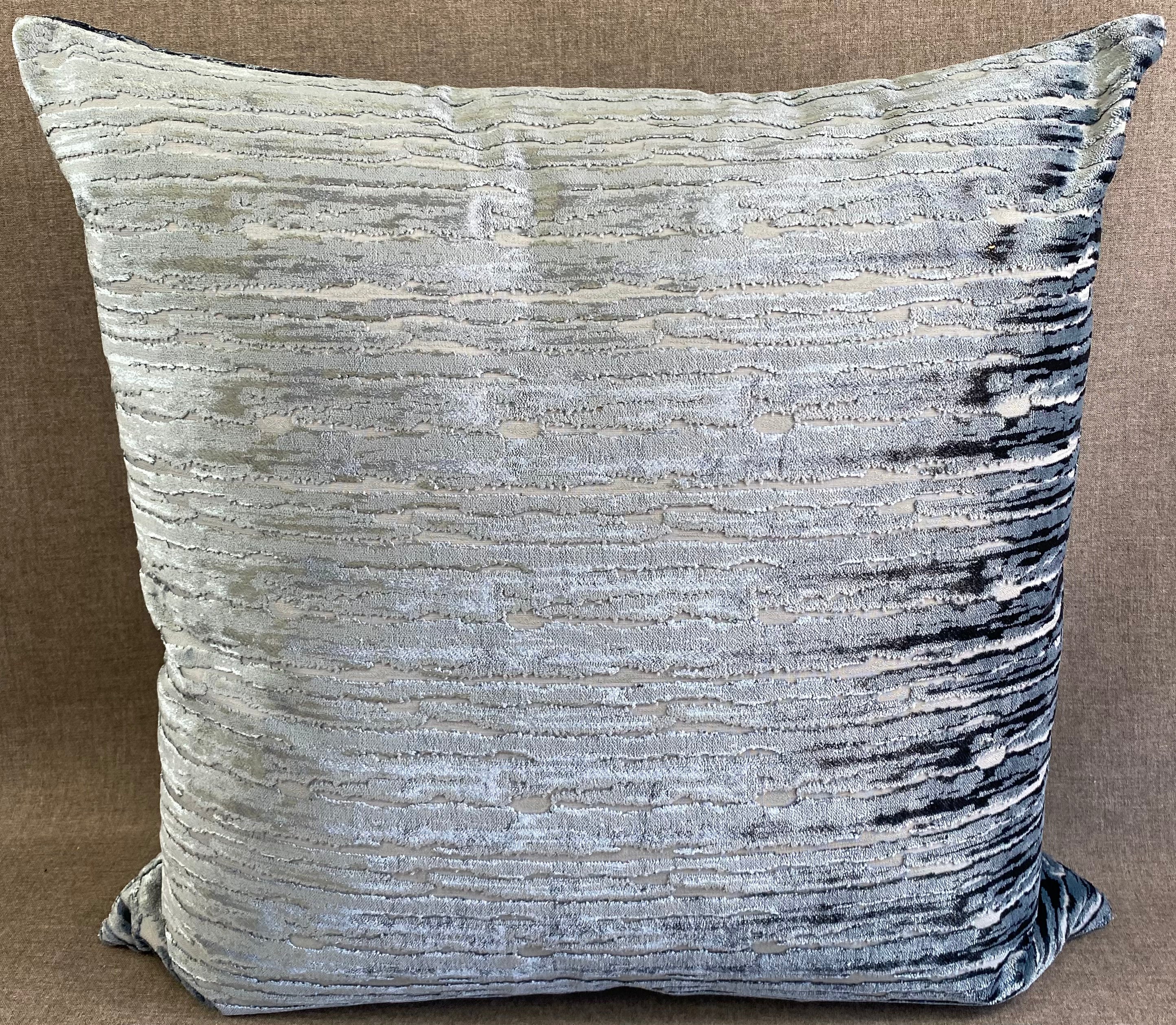 Luxury Pillow - 24" x 24"- Wake Mineral
