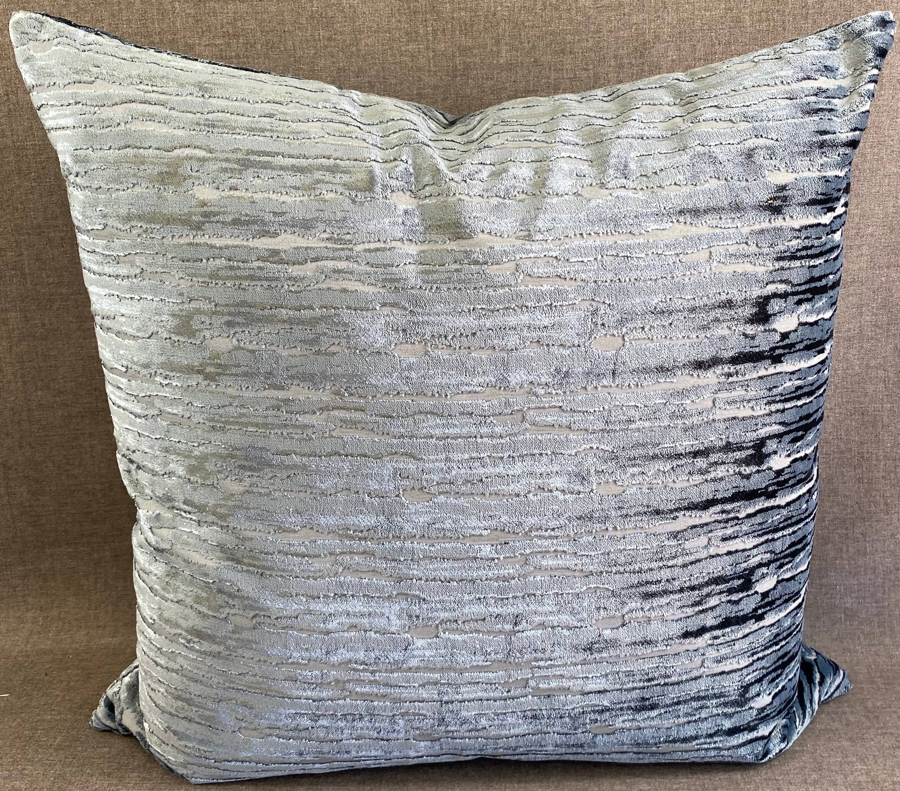 Luxury Pillow - 24" x 24"- Wake Mineral