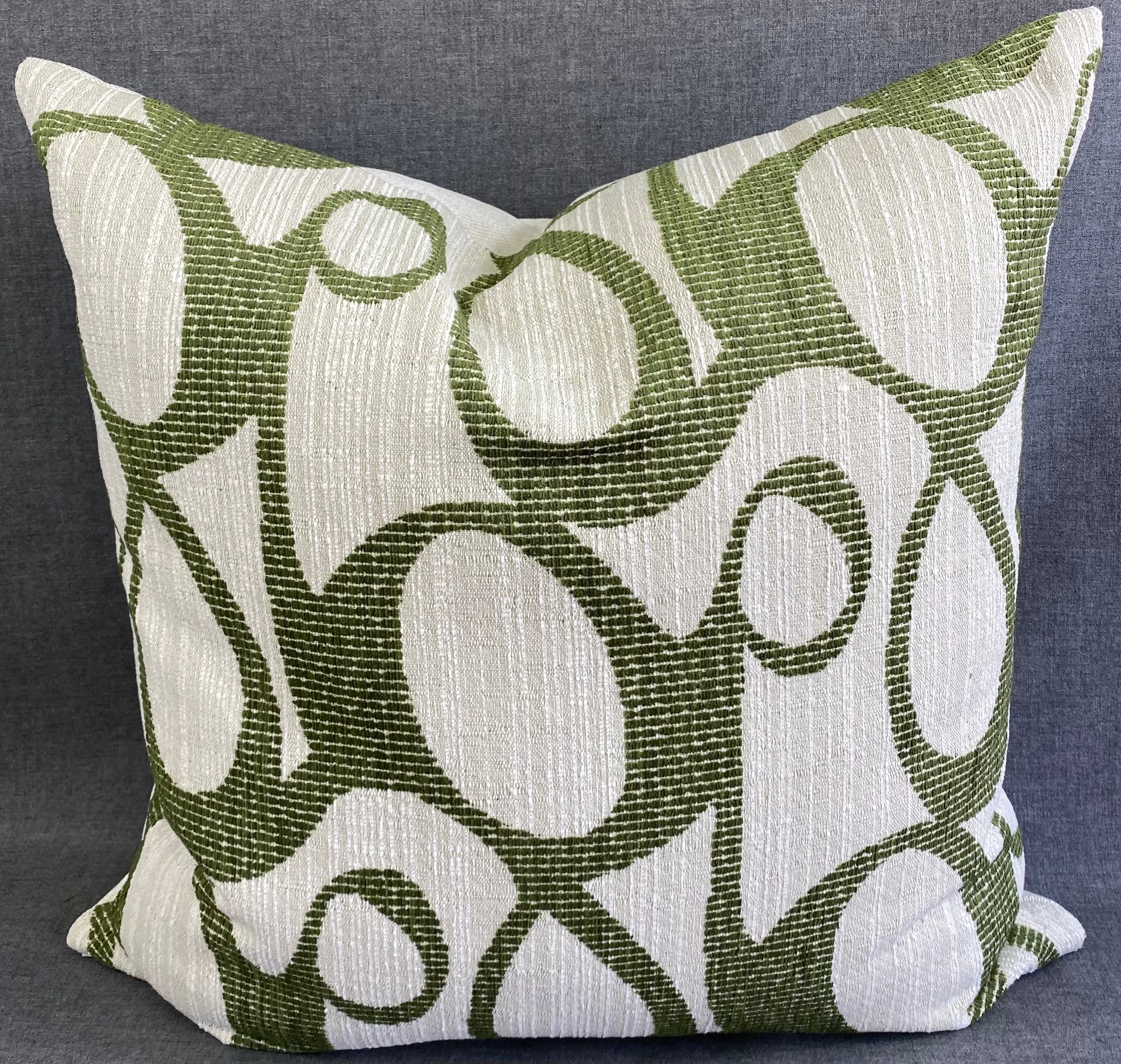 Luxury Pillow  - 24"x24" - Chalamont Ivy