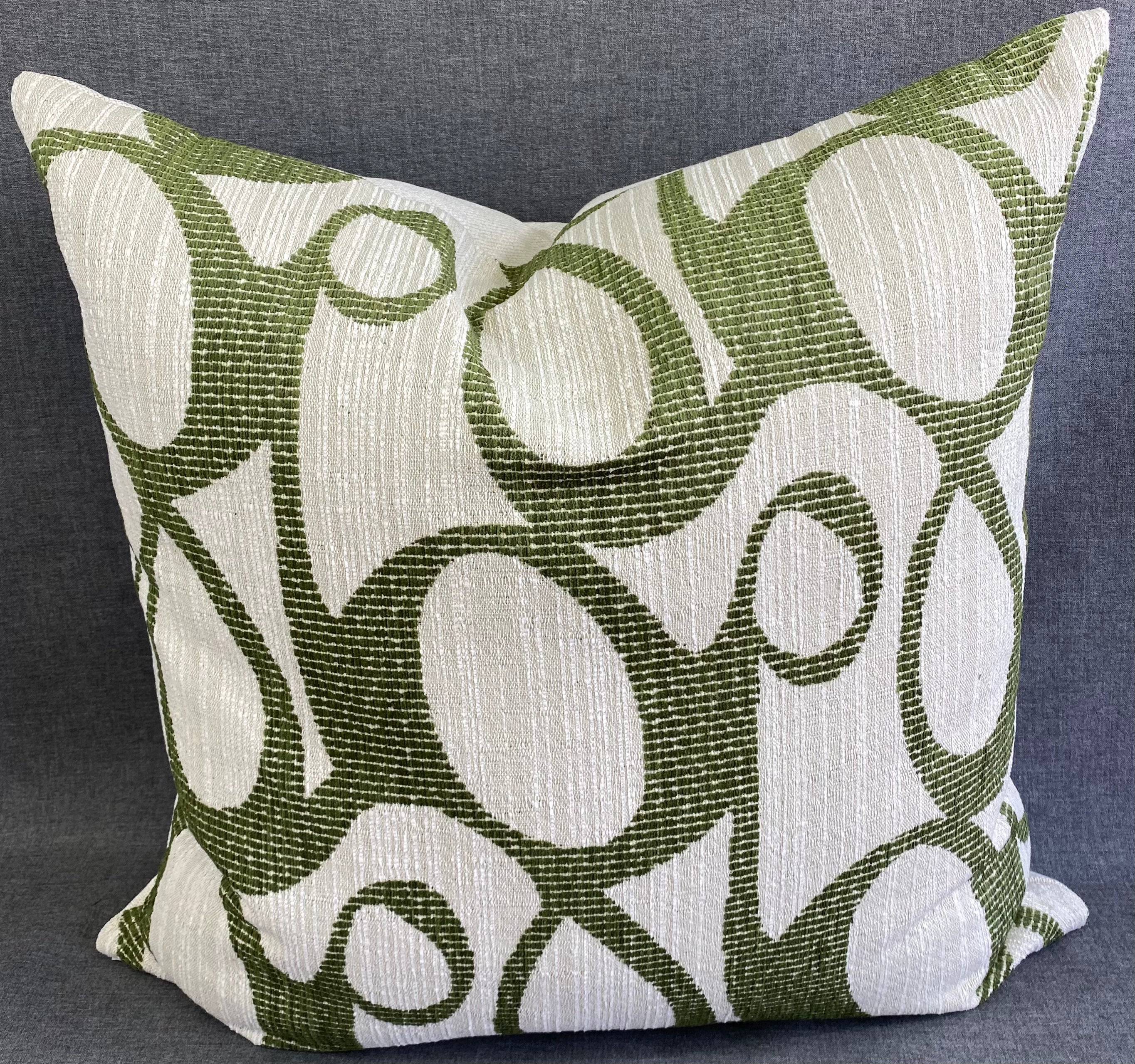 Luxury Pillow  - 24"x24" - Chalamont Ivy
