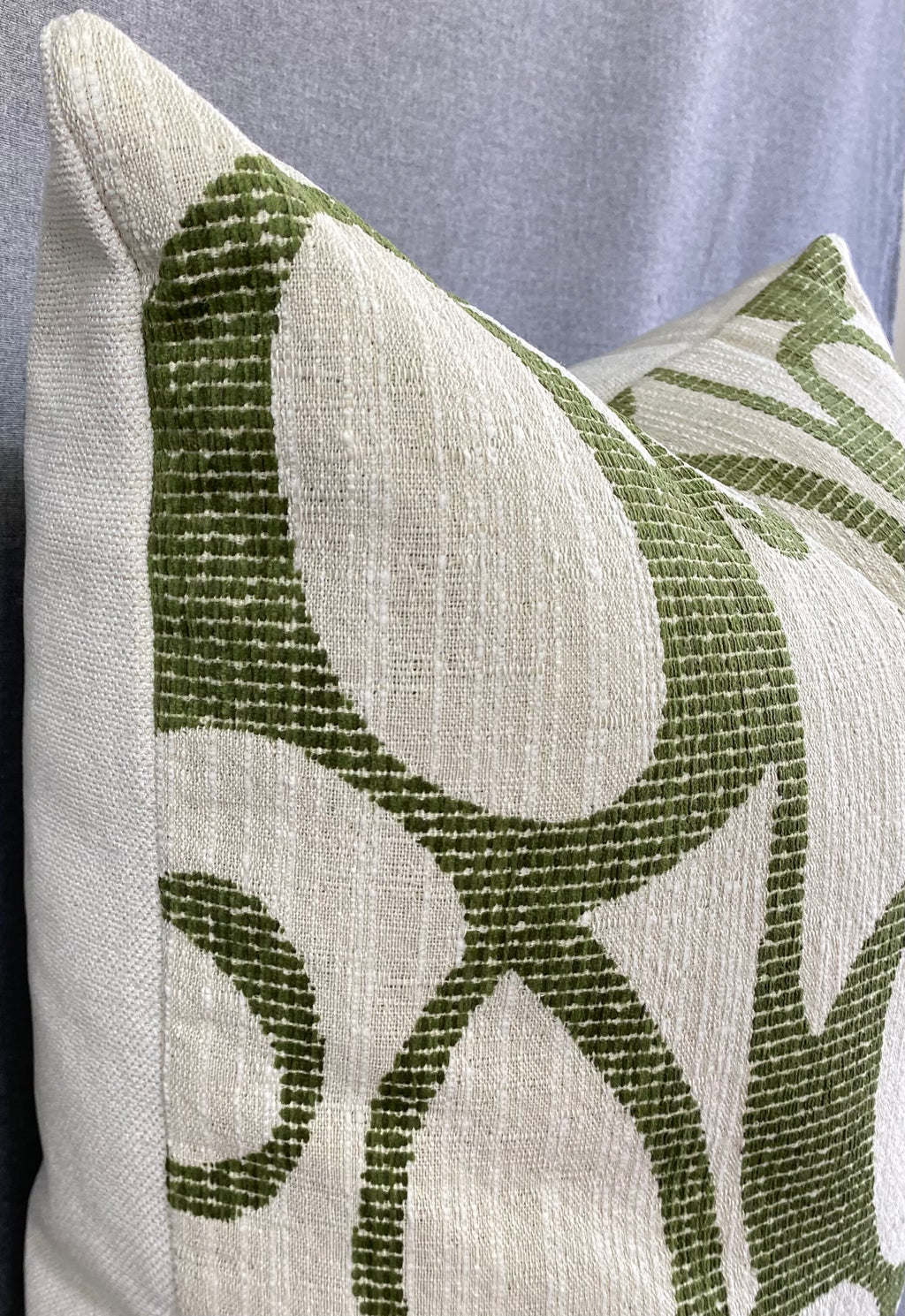 Luxury Pillow  - 24"x24" - Chalamont Ivy