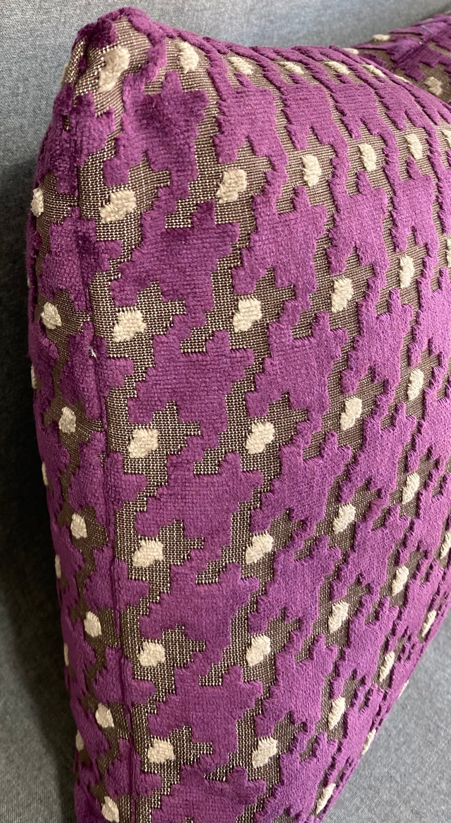 Luxury Lumbar Pillow - 24" x 14"- Houndstooth Royal