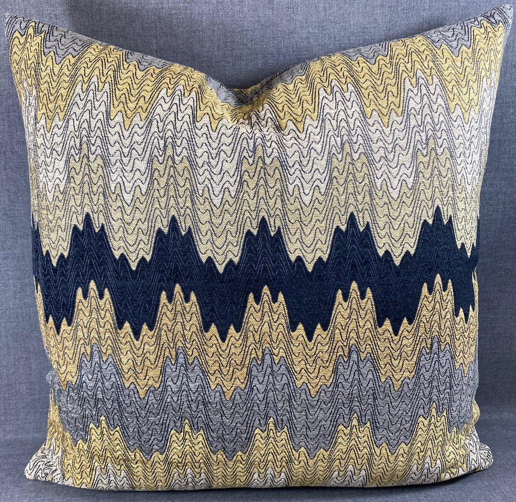 Luxury Pillow - 24" x 24"- Seismic