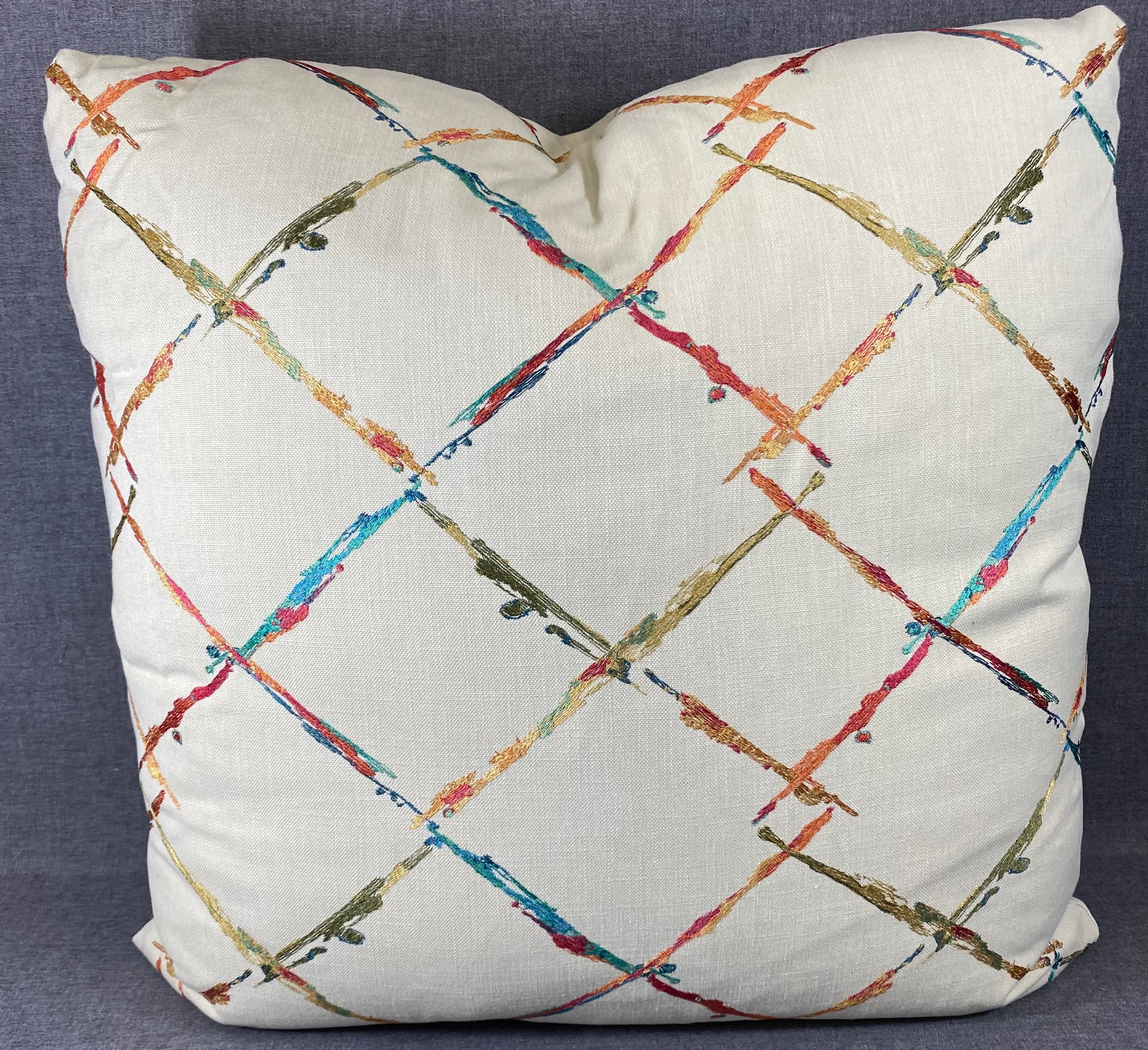 Luxury Pillow - Infinity Revolution - 24" x 24"