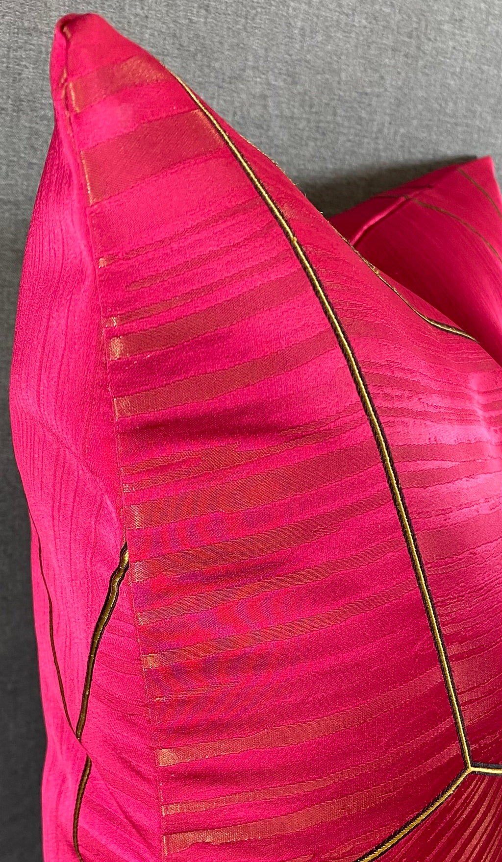 Luxury Pillow - 24" x 24" Eclectic Line-Fuchsia