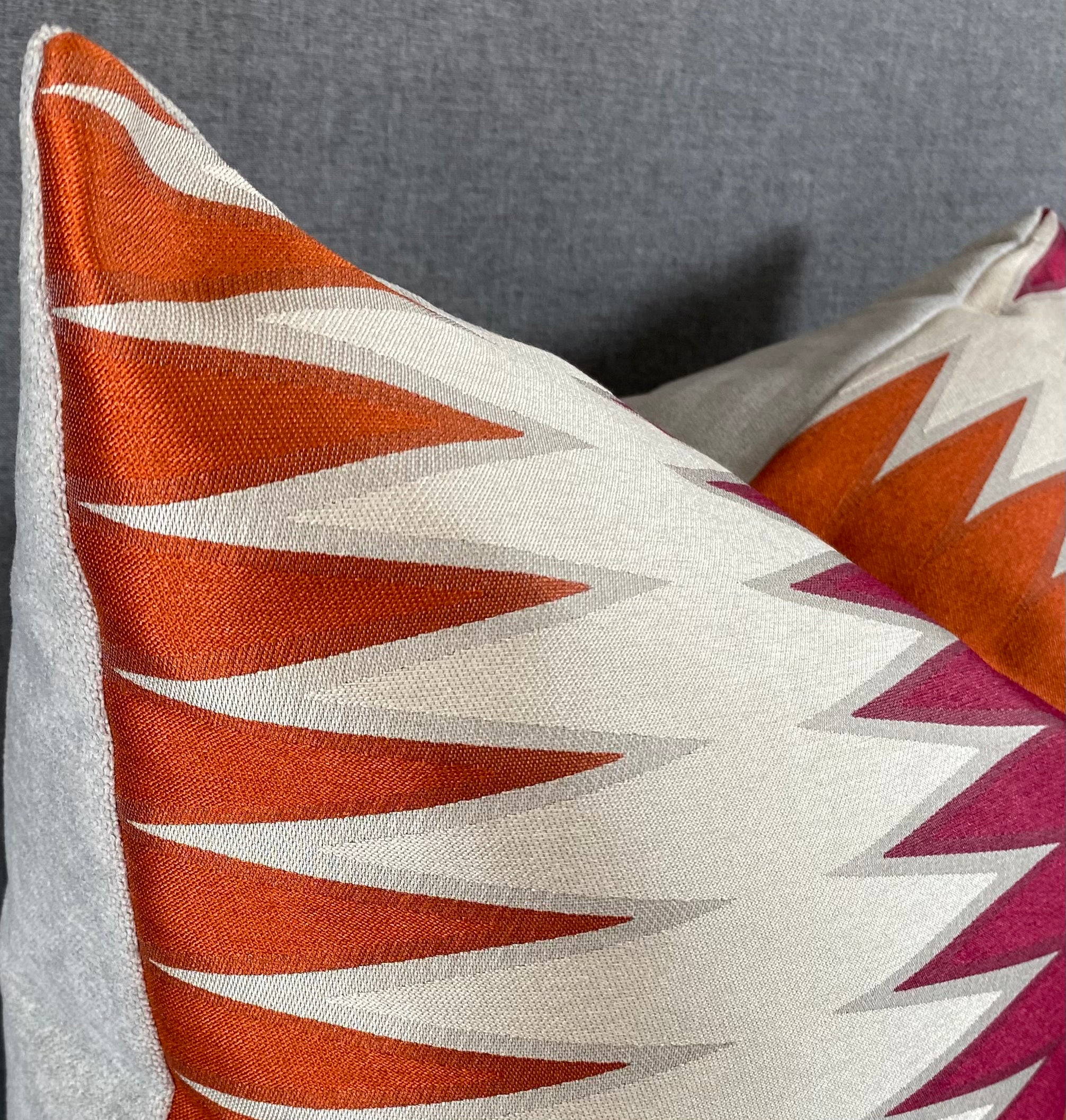 Luxury Pillow – 24" × 24" – Vamanos Punch
