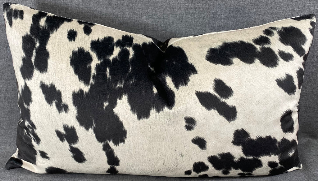 Luxury Lumbar Pillow – 24" × 14" – Yellowstone Ranch-Black