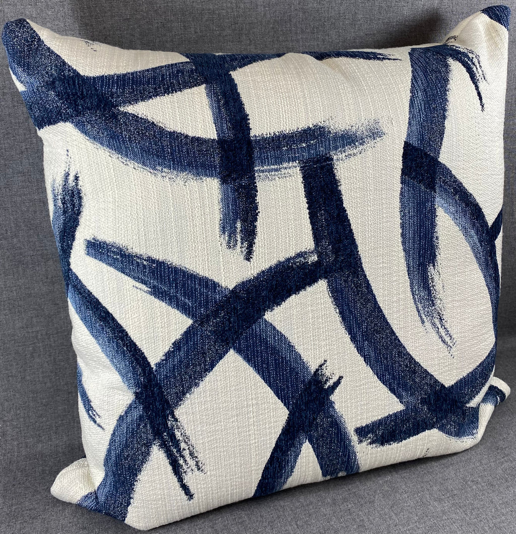 Luxury Pillow - 24" x 24"- Enso Indigo