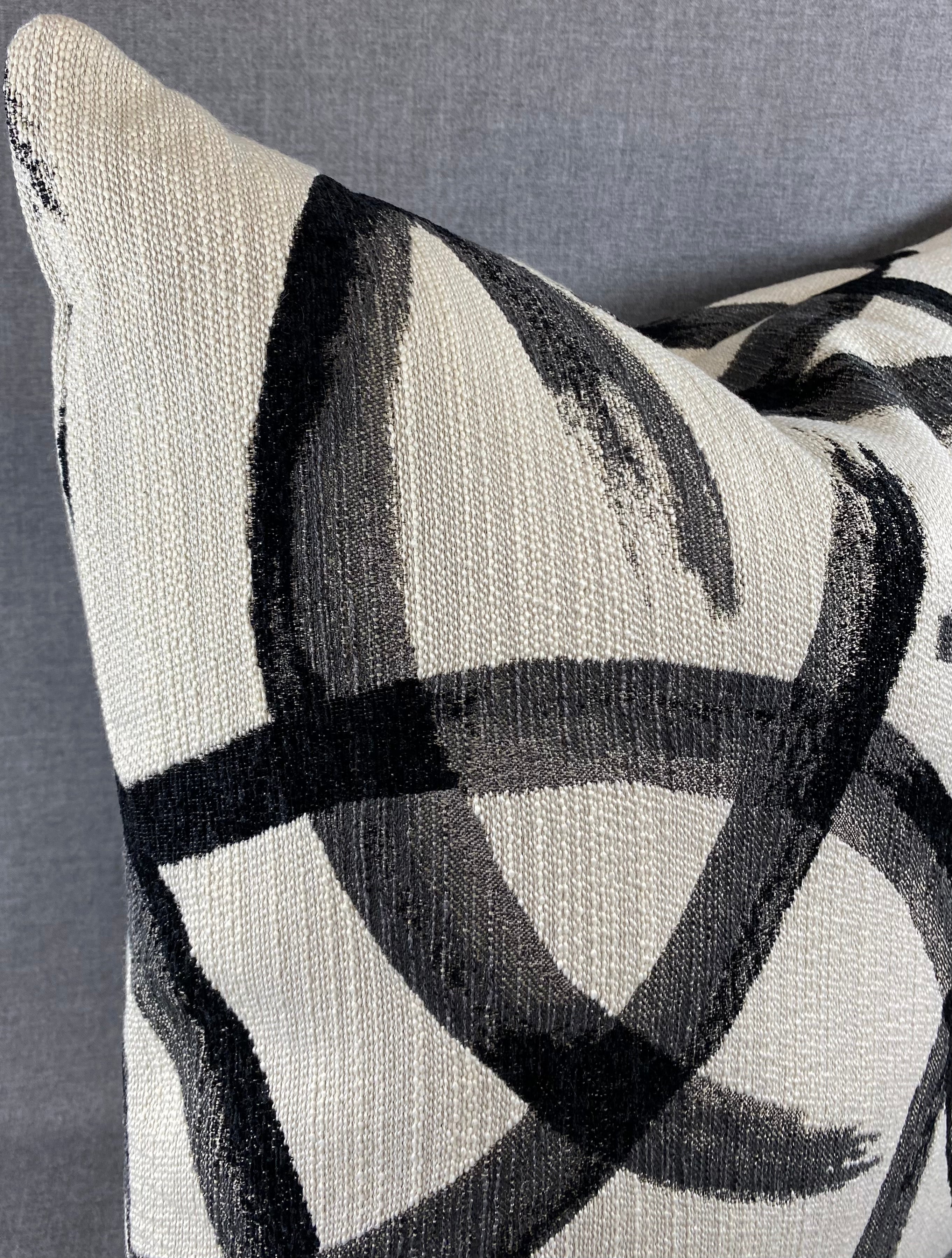 Luxury Pillow – 24" × 24" – Enso Zinc