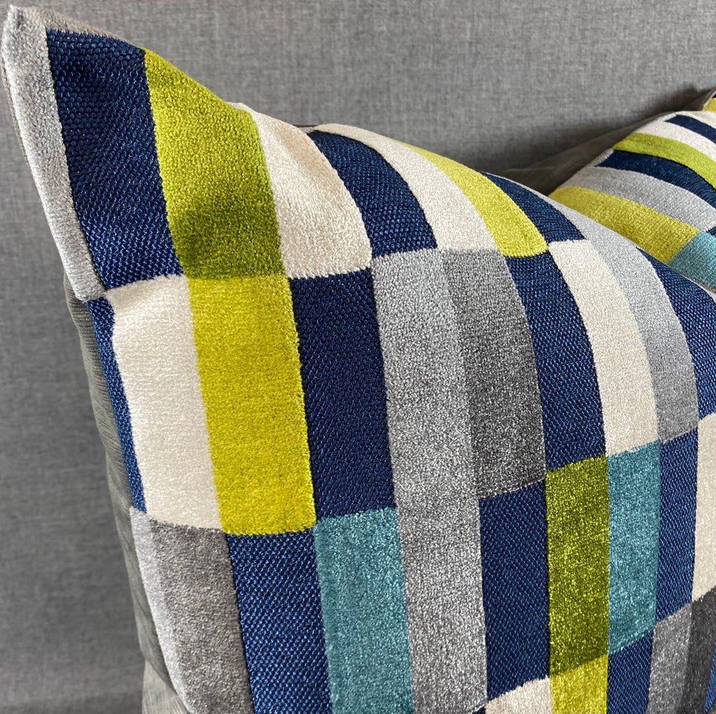 Luxury Pillow - 24" x 24" - Mod Pop - Mosaic