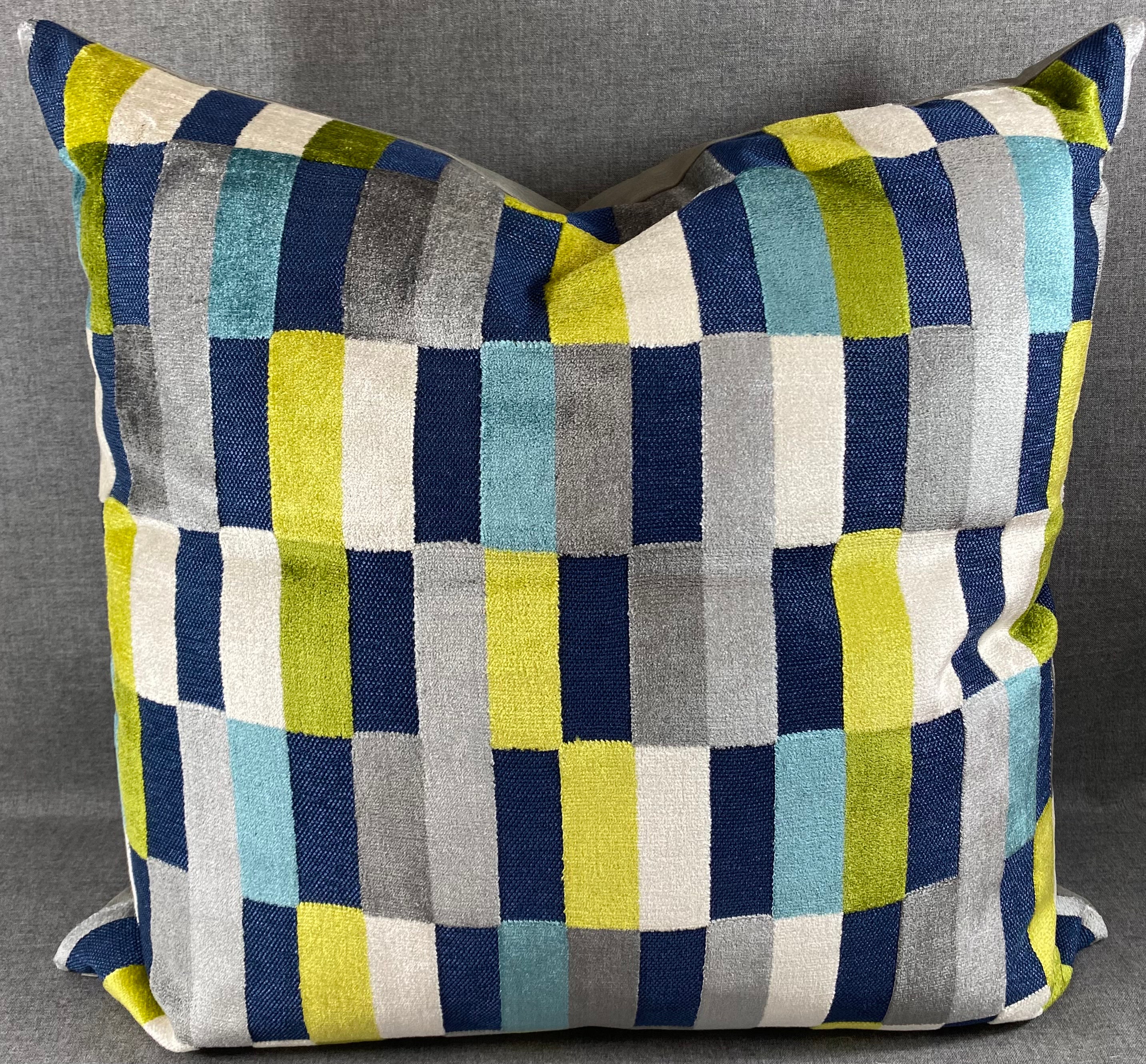 Luxury Pillow - 24" x 24" - Mod Pop - Mosaic