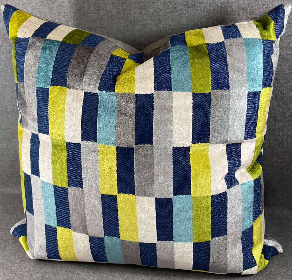 Luxury Pillow - 24" x 24" - Mod Pop - Mosaic