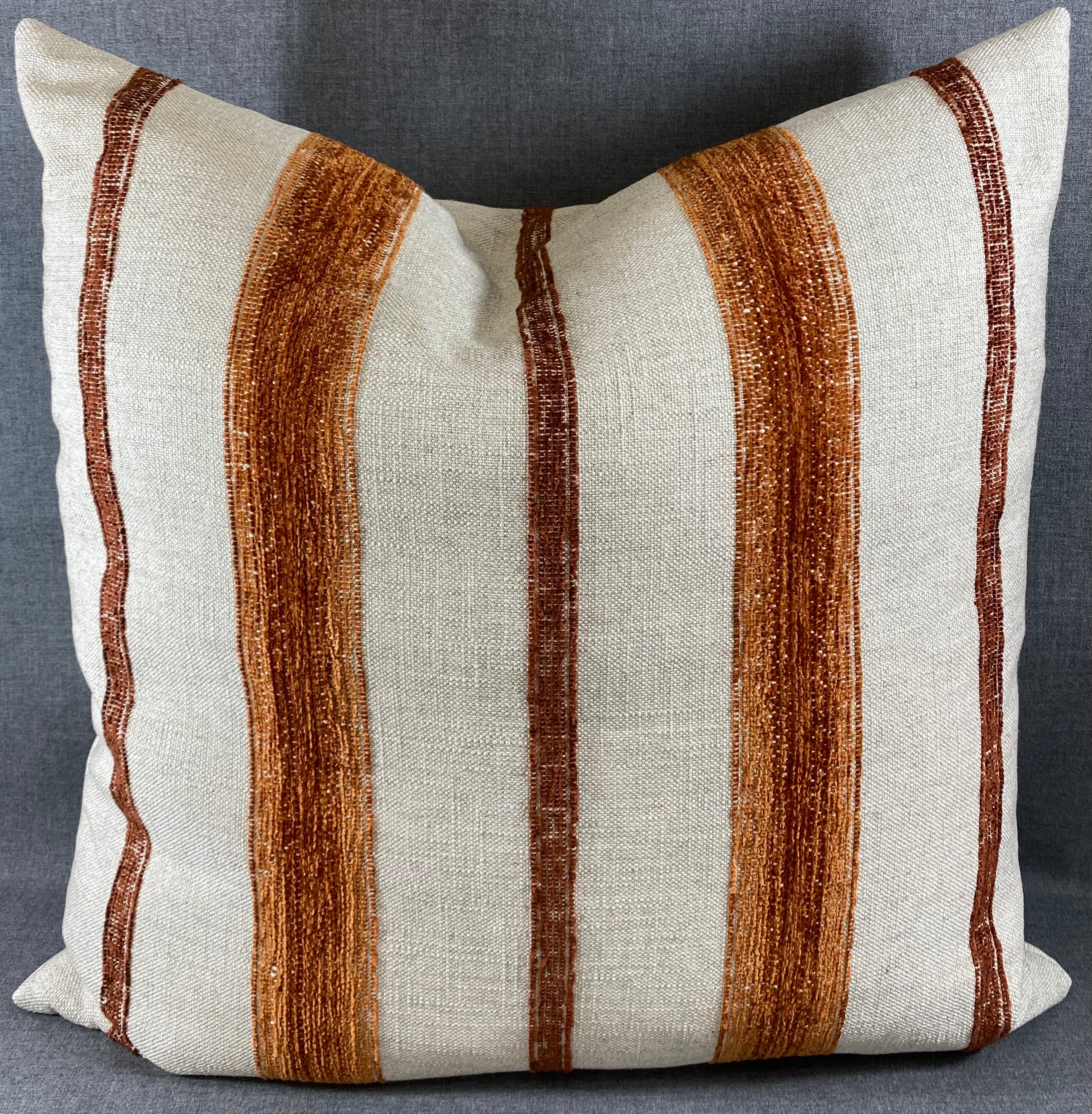 Luxury Pillow - 24" x 24"- Lindor Rust