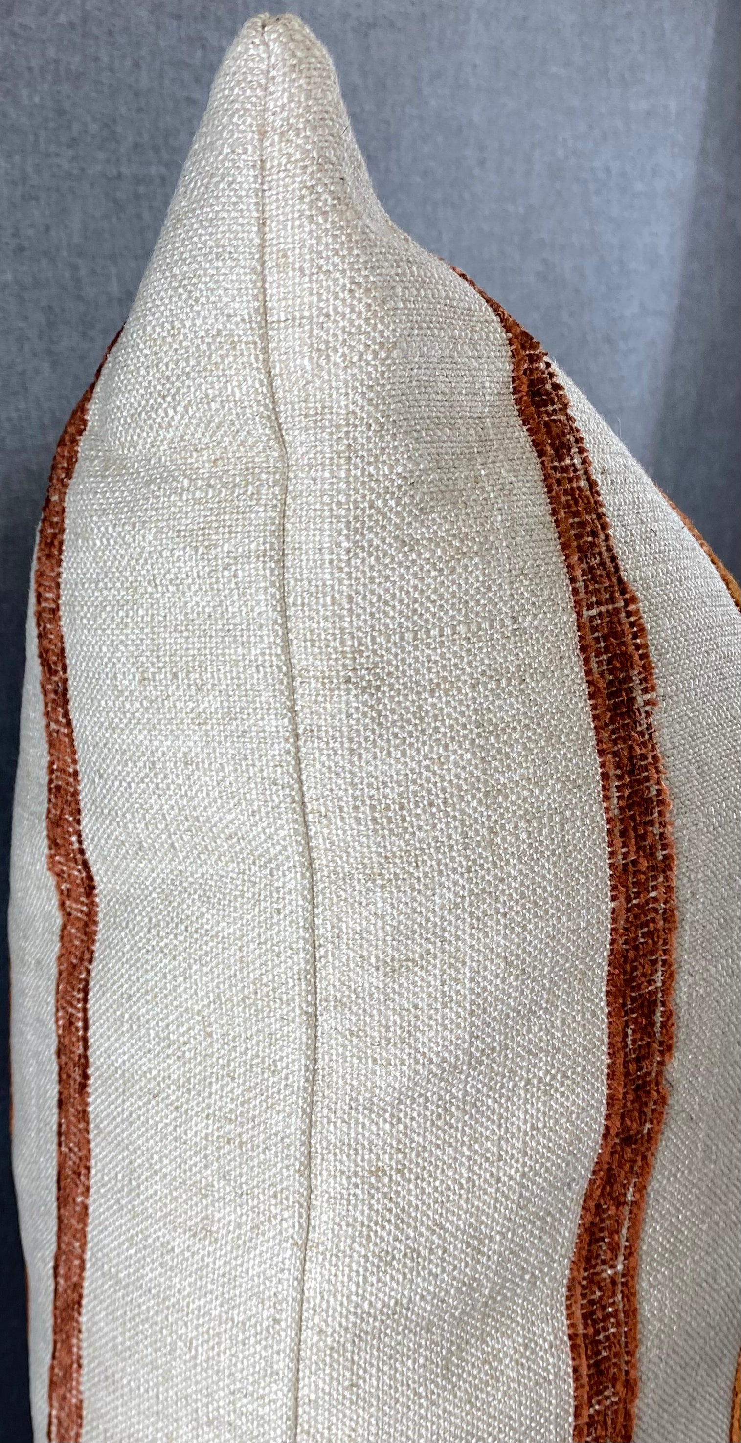 Luxury Pillow - 24" x 24"- Lindor Rust