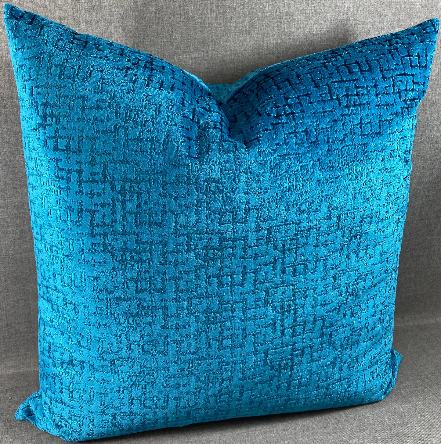 Luxury Pillow - 24" x 24" - Tetris Peacock