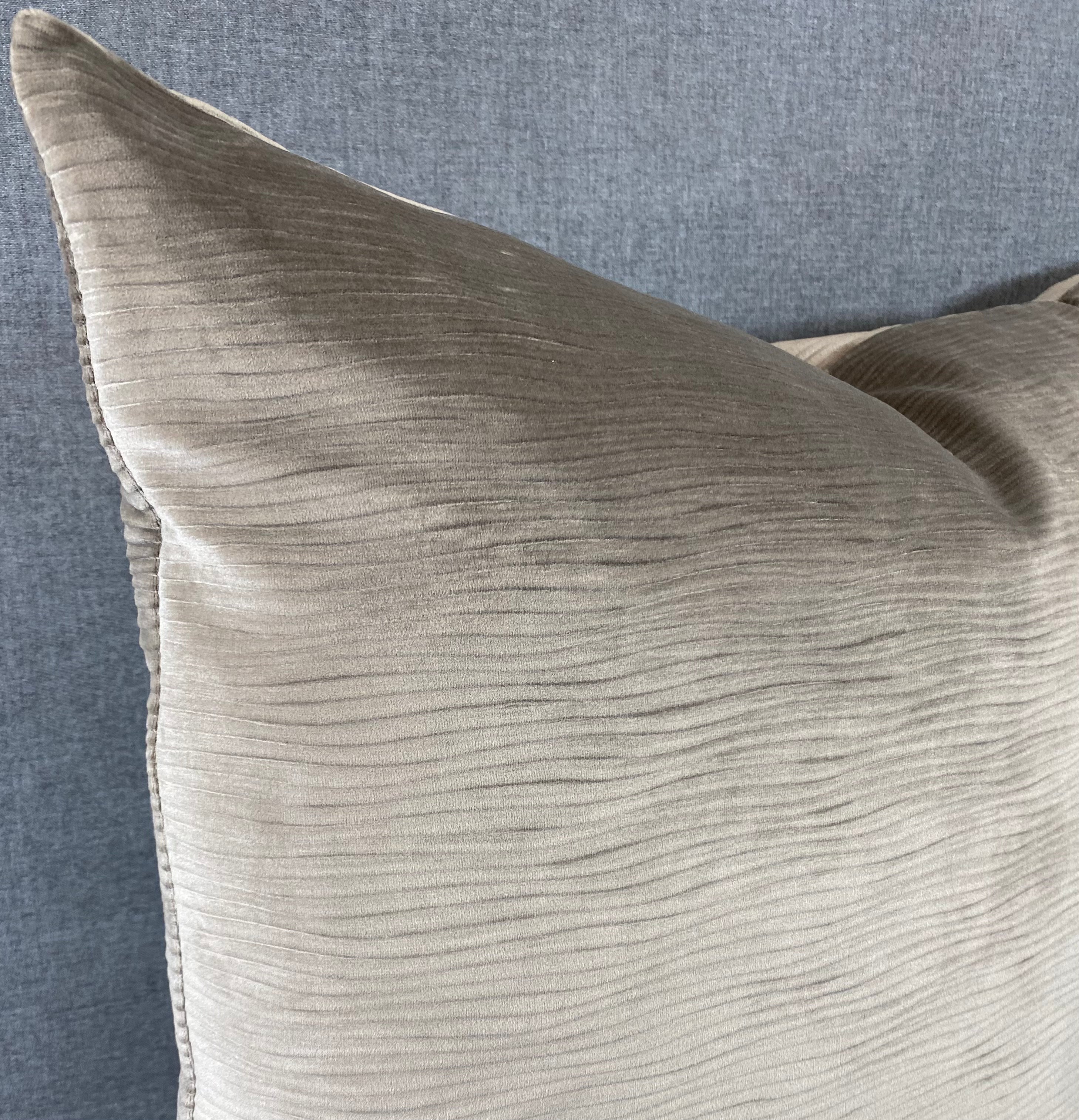 Luxury Pillow - 24” x 24” - Stream Mushroom