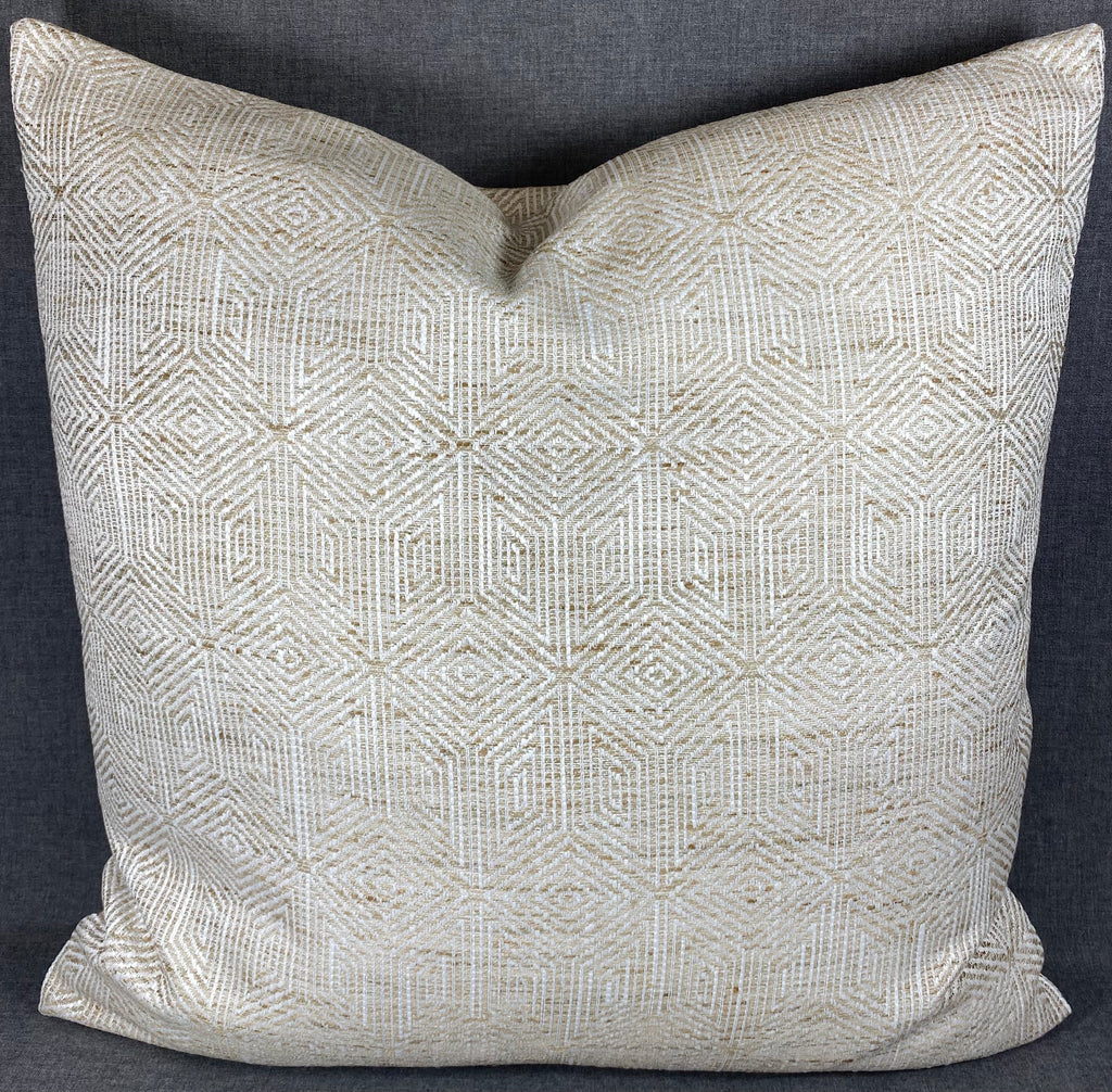 Luxury Pillow – 24" × 24" – Woven Pecan