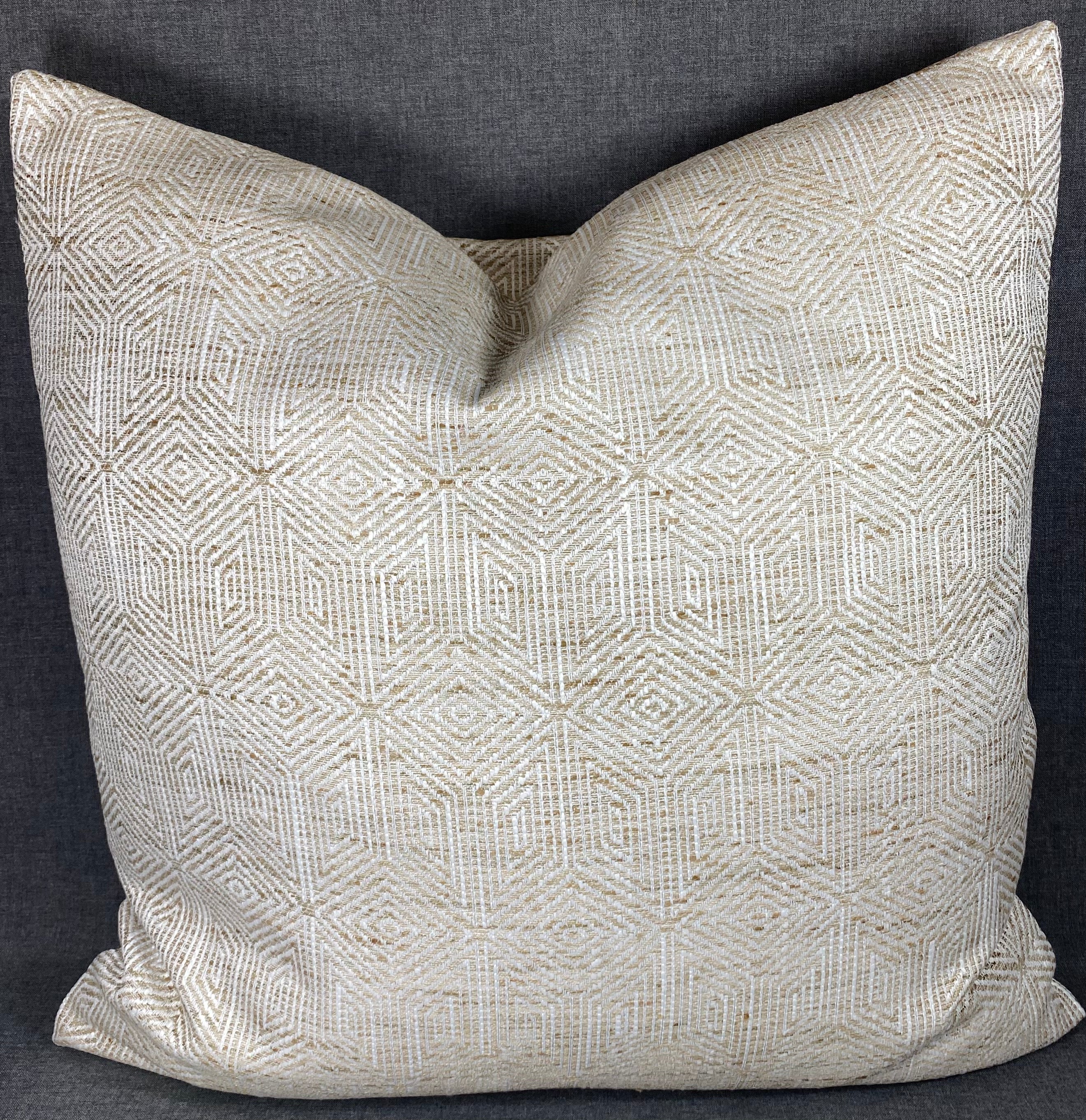 Luxury Pillow – 24" × 24" – Woven Pecan