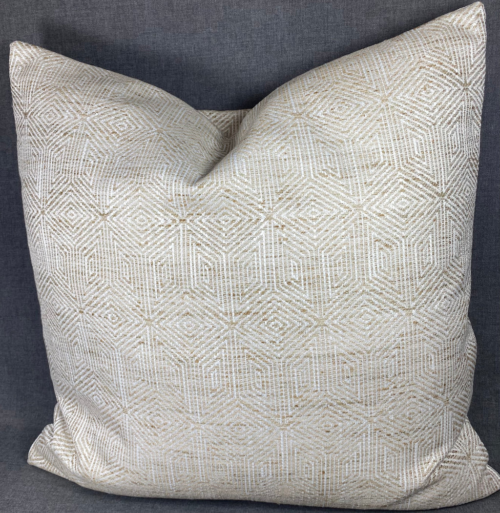 Luxury Pillow – 24" × 24" – Woven Pecan
