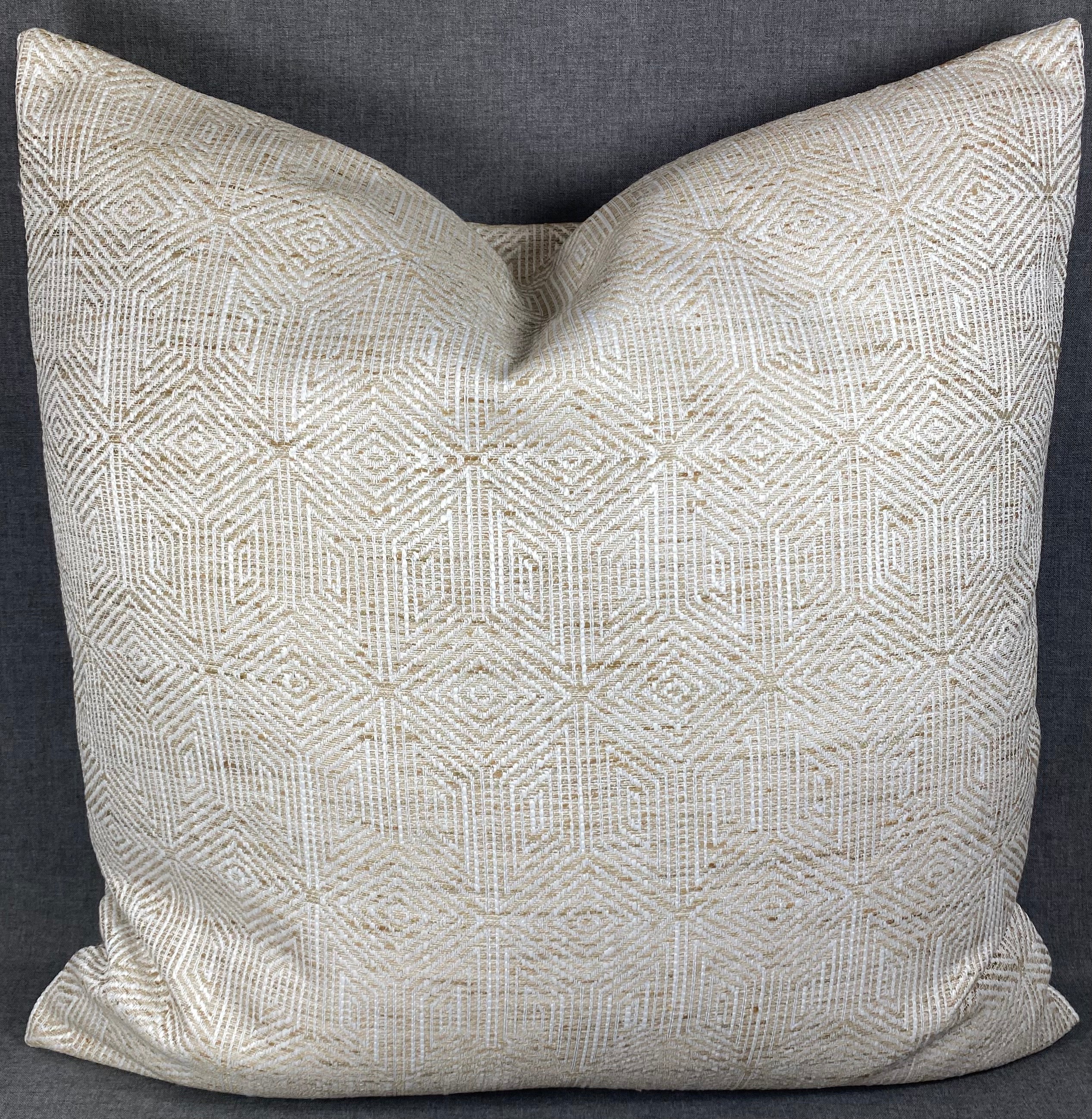 Luxury Pillow – 24" × 24" – Woven Pecan