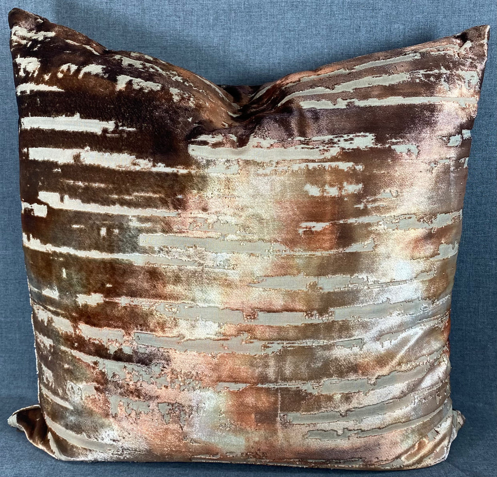 Luxury Pillow – 24" × 24" – Bonbons Caramel