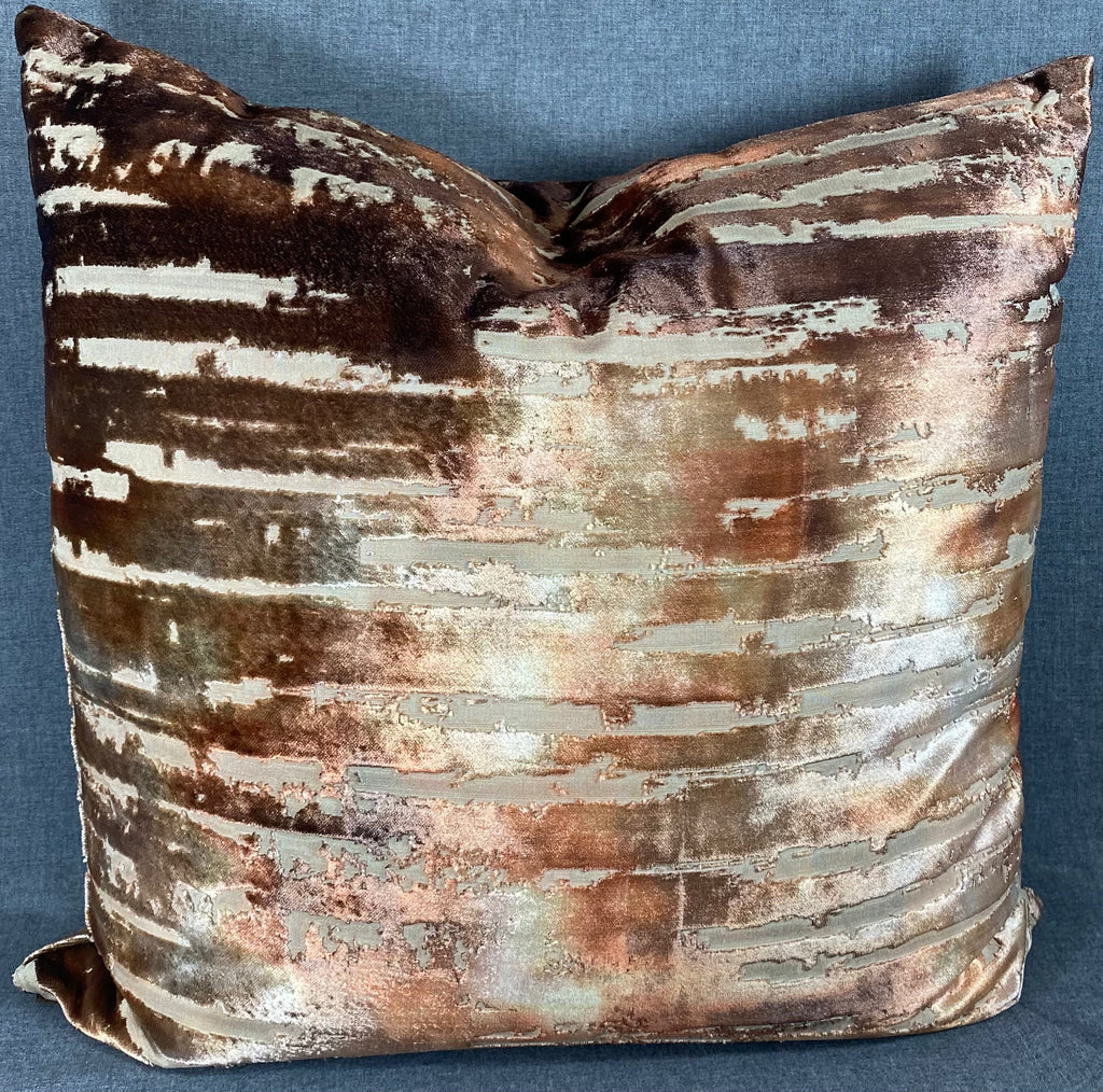Luxury Pillow – 24" × 24" – Bonbons Caramel