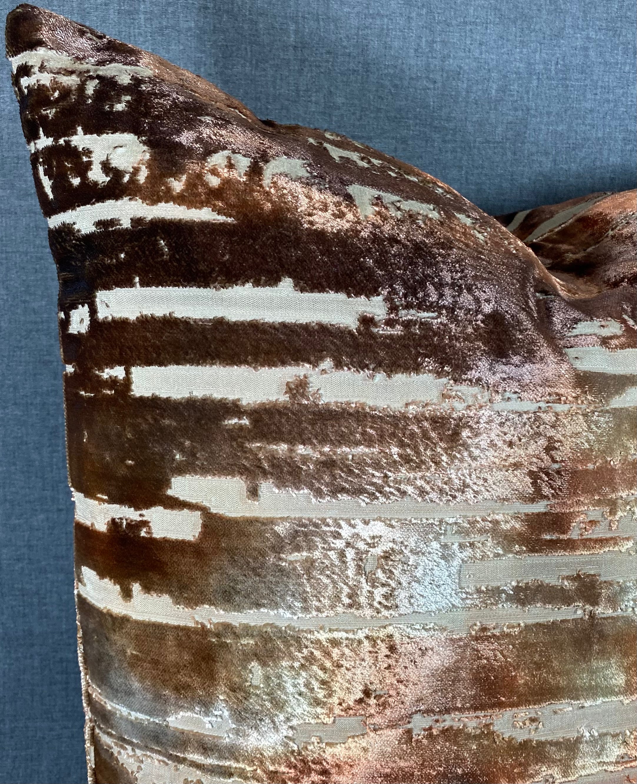 Luxury Pillow -  24" x 24" -  Bonbons Caramel