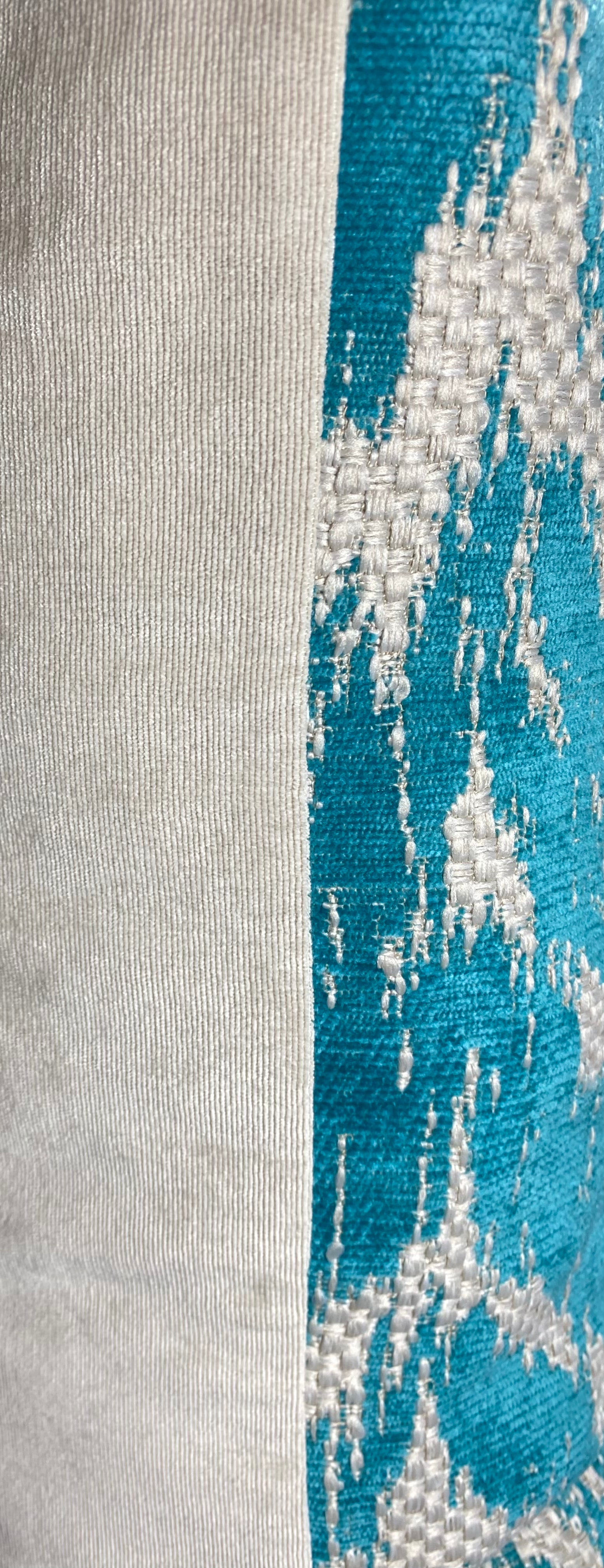 Luxury Pillow - 24" x 24" - Cayewah-Turquoise