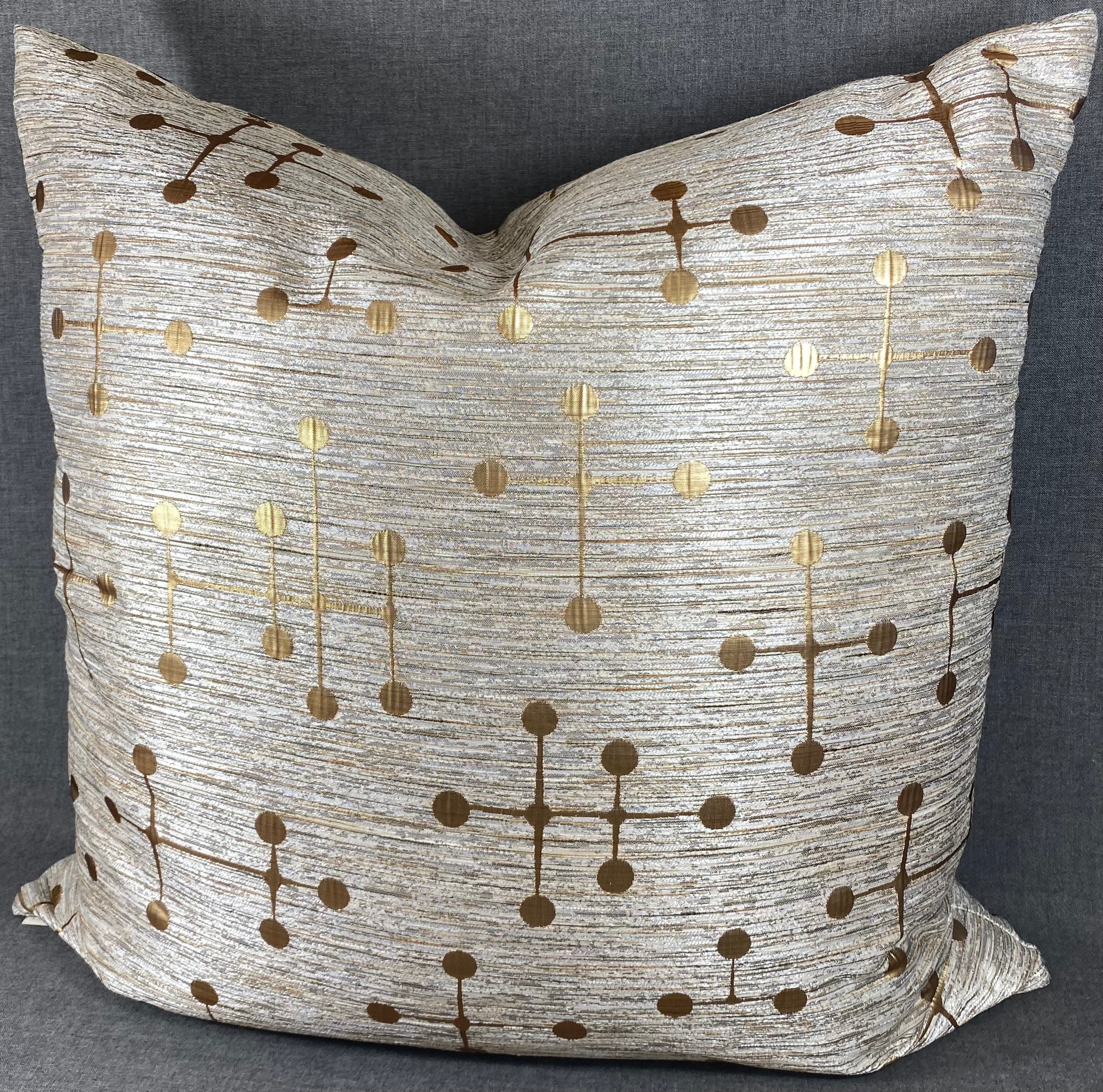 Luxury Pillow - 24" x 24" - Morse Gold