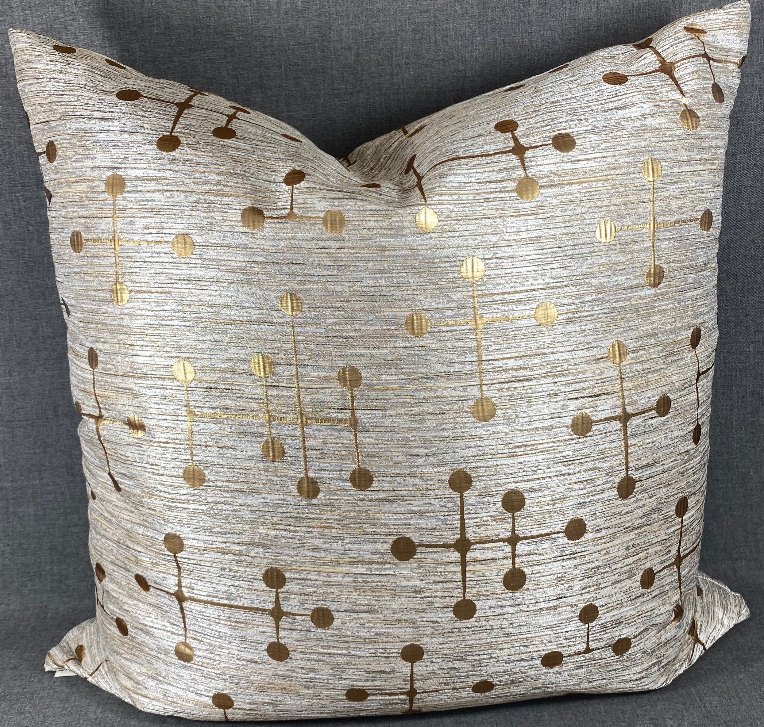 Luxury Pillow - 24" x 24" - Morse Gold