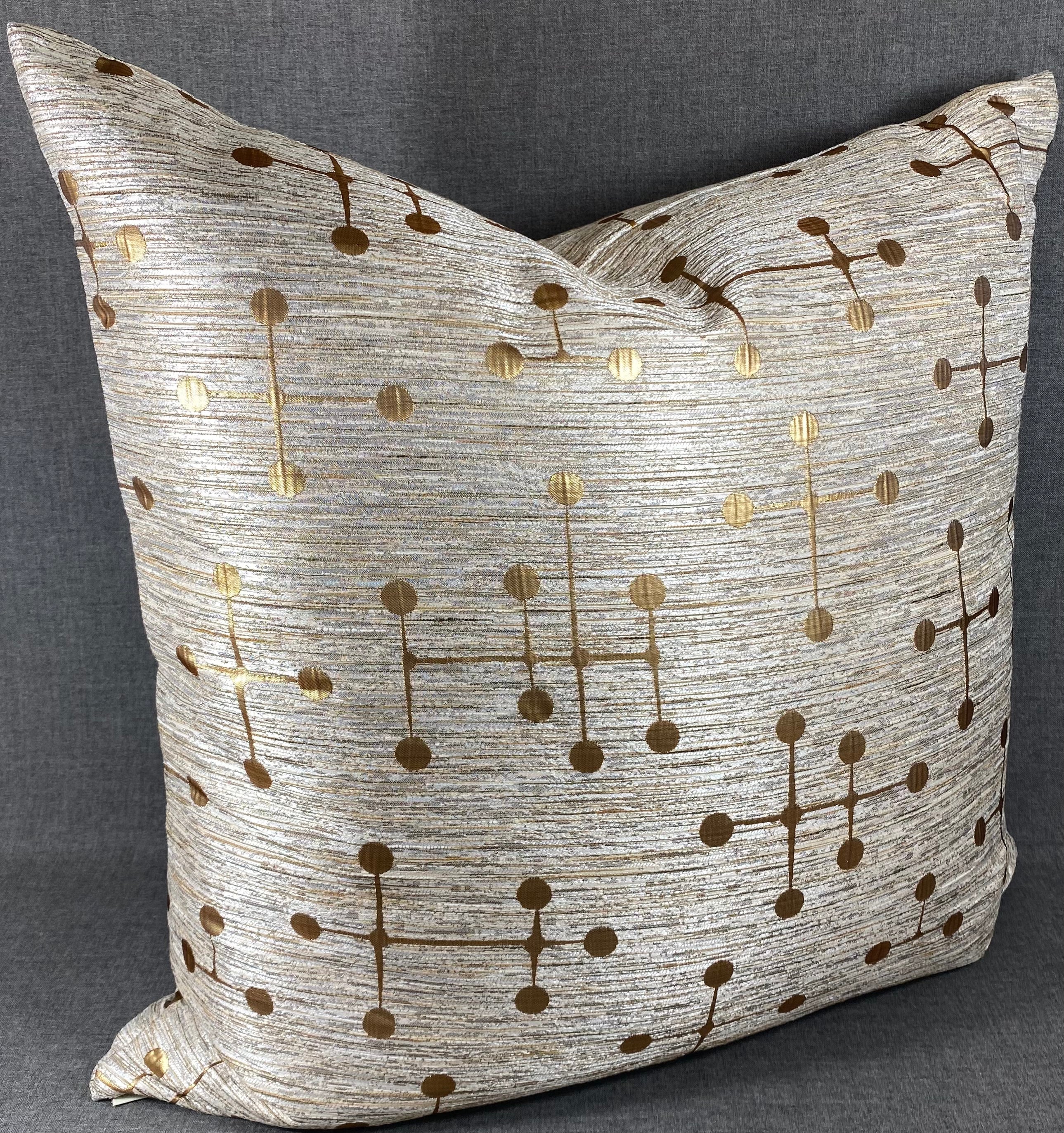 Luxury Pillow - 24" x 24" - Morse Gold
