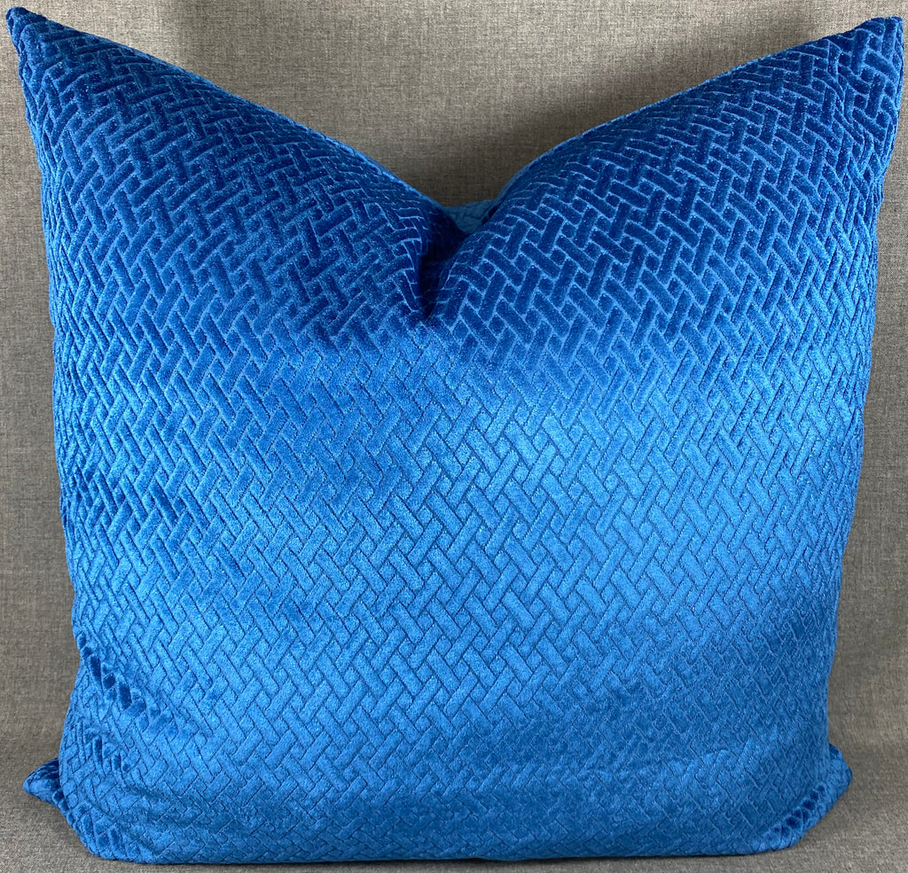 Luxury Pillow - 24” x 24” - Flex Blue