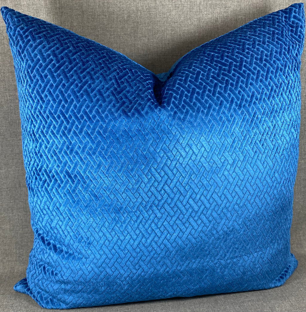 Luxury Pillow - 24” x 24” - Flex Blue