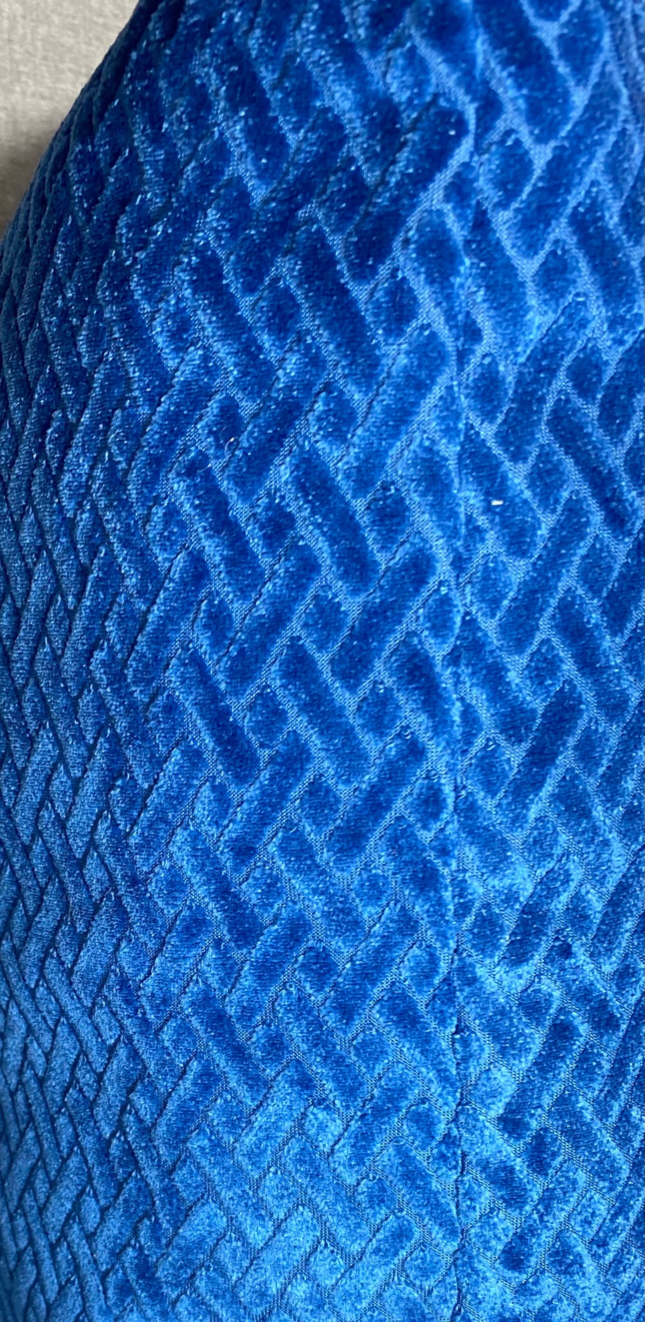 Luxury Pillow - 24” x 24” - Flex Blue