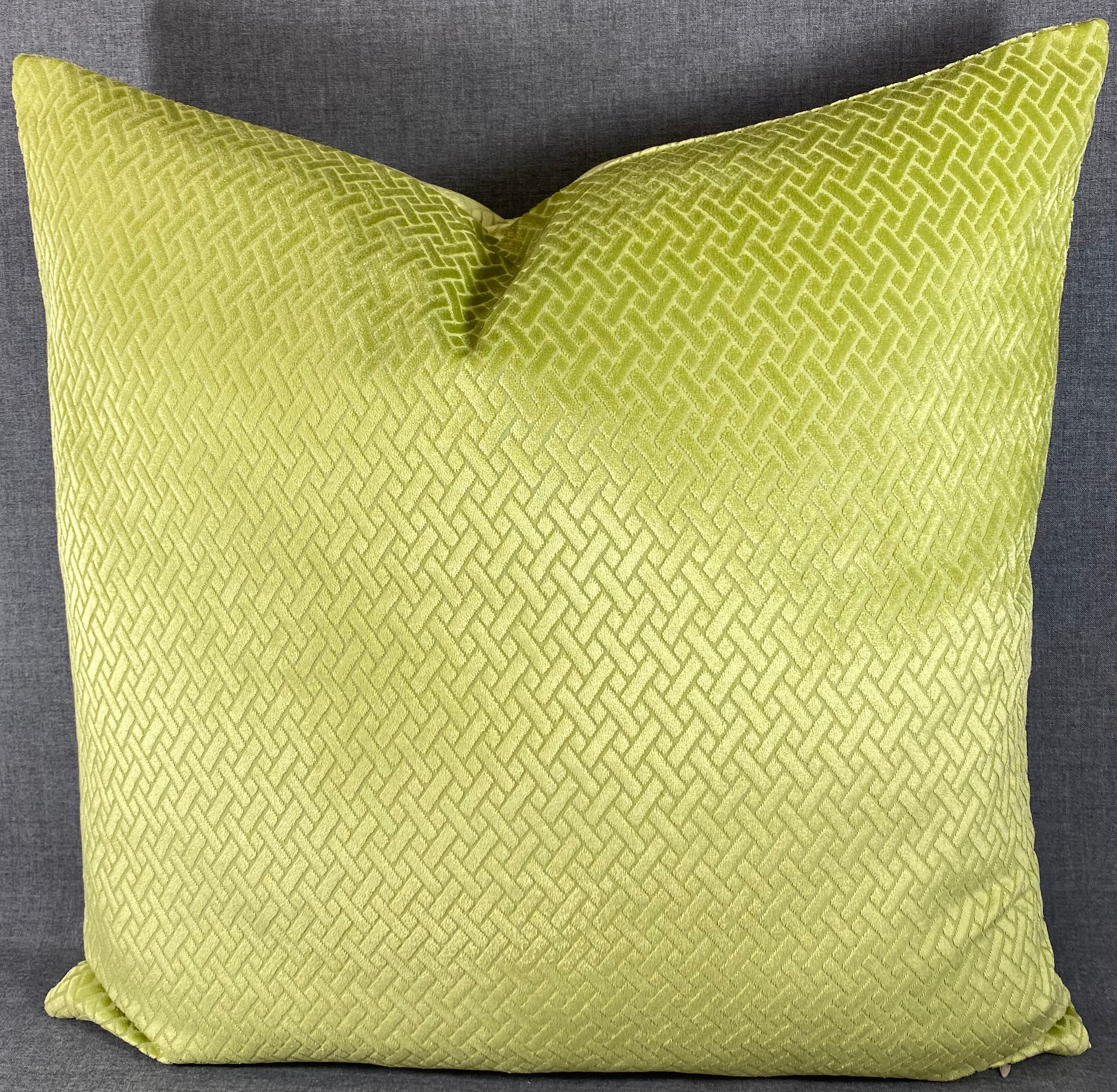 Luxury Pillow - 24" x 24" - Flex Green