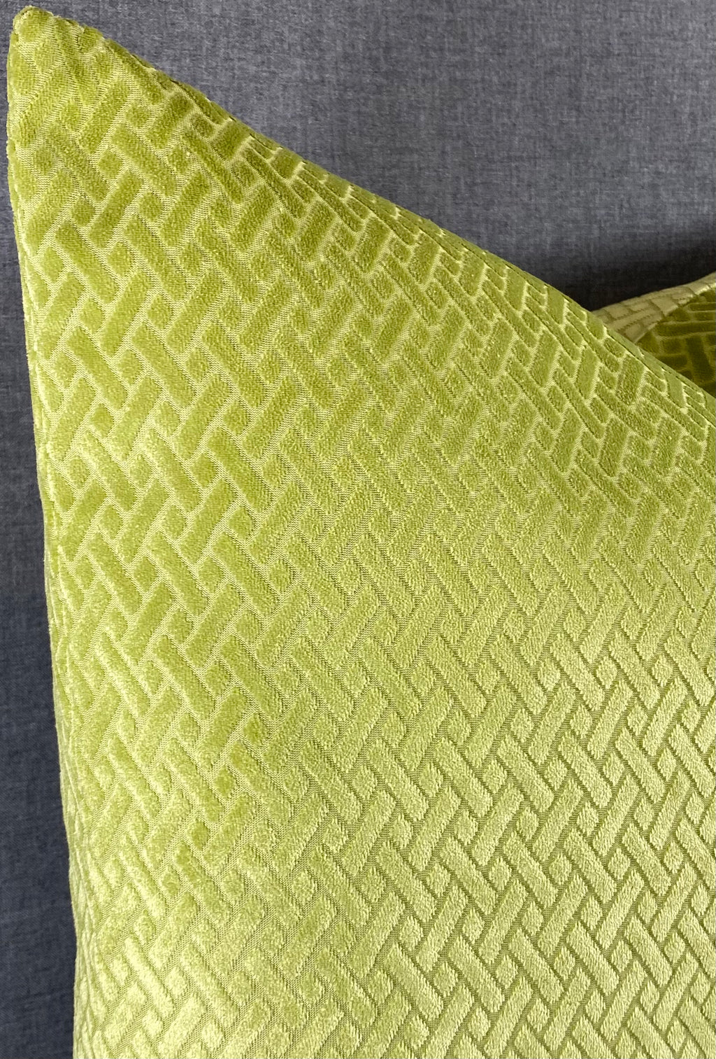 Luxury Pillow - 24" x 24" - Flex Green