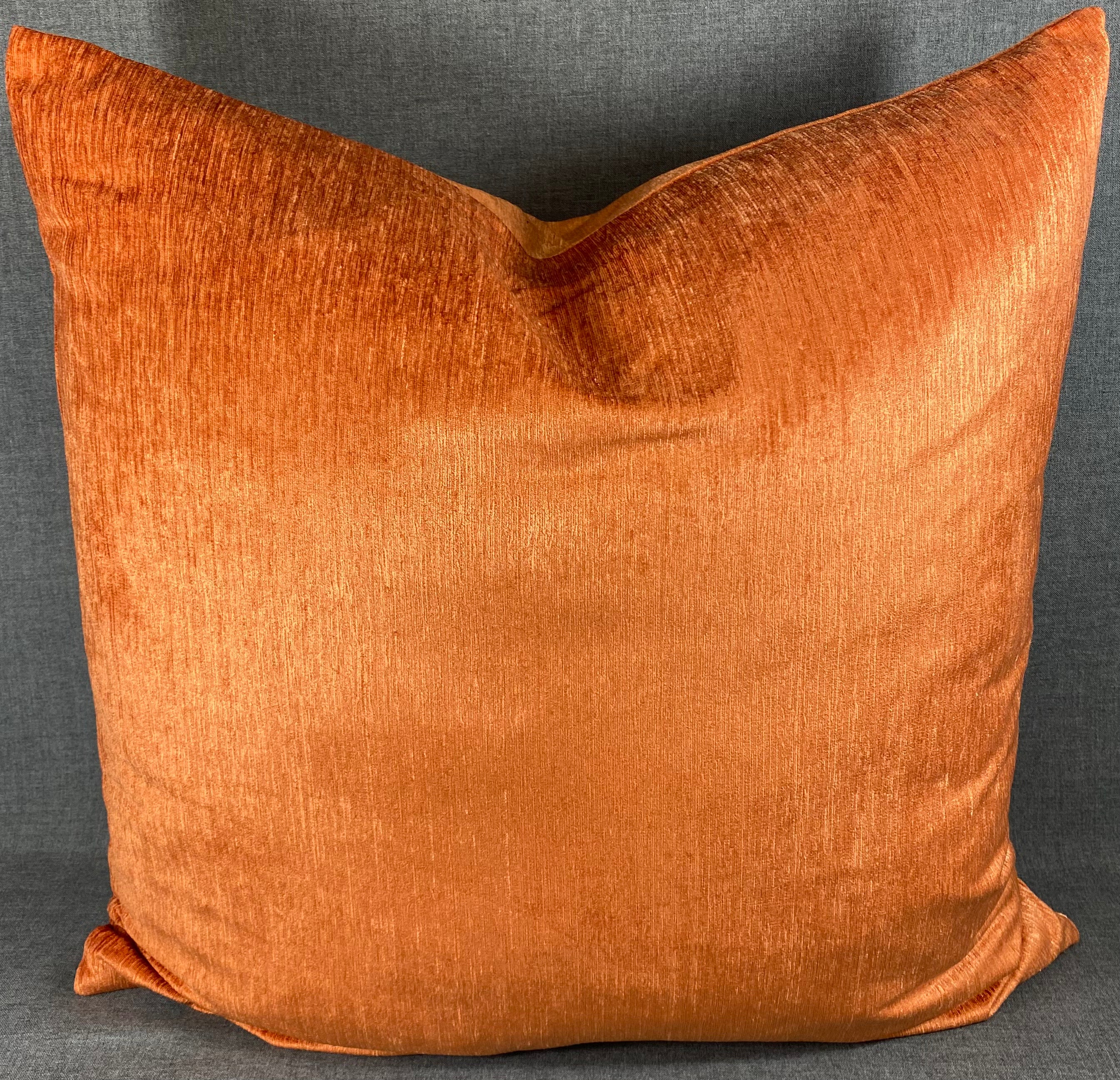 Luxury Pillow – 24" × 24" – Empress Casandra Orange