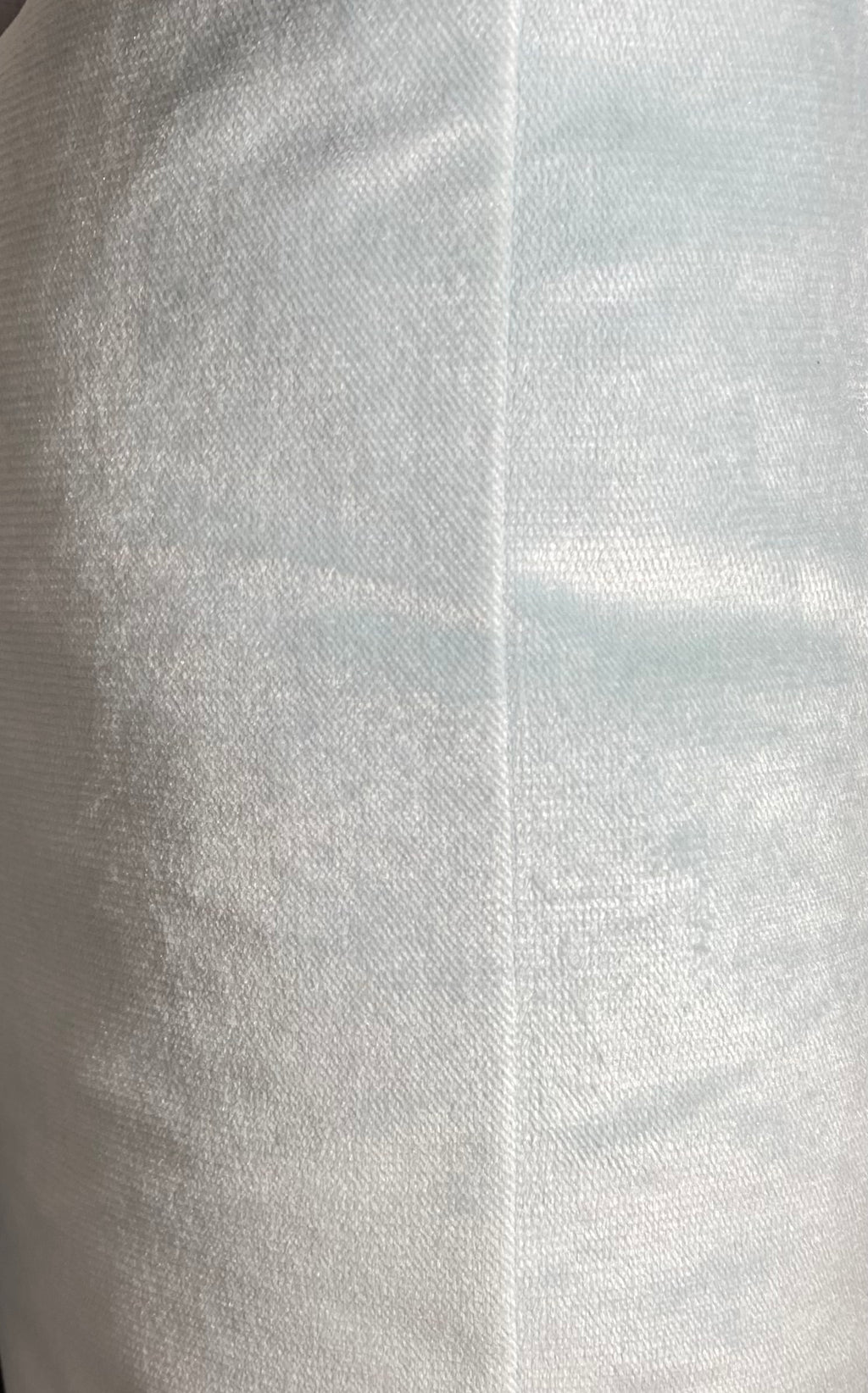 Luxury Pillow – 24" × 24" – Belvedere Mist