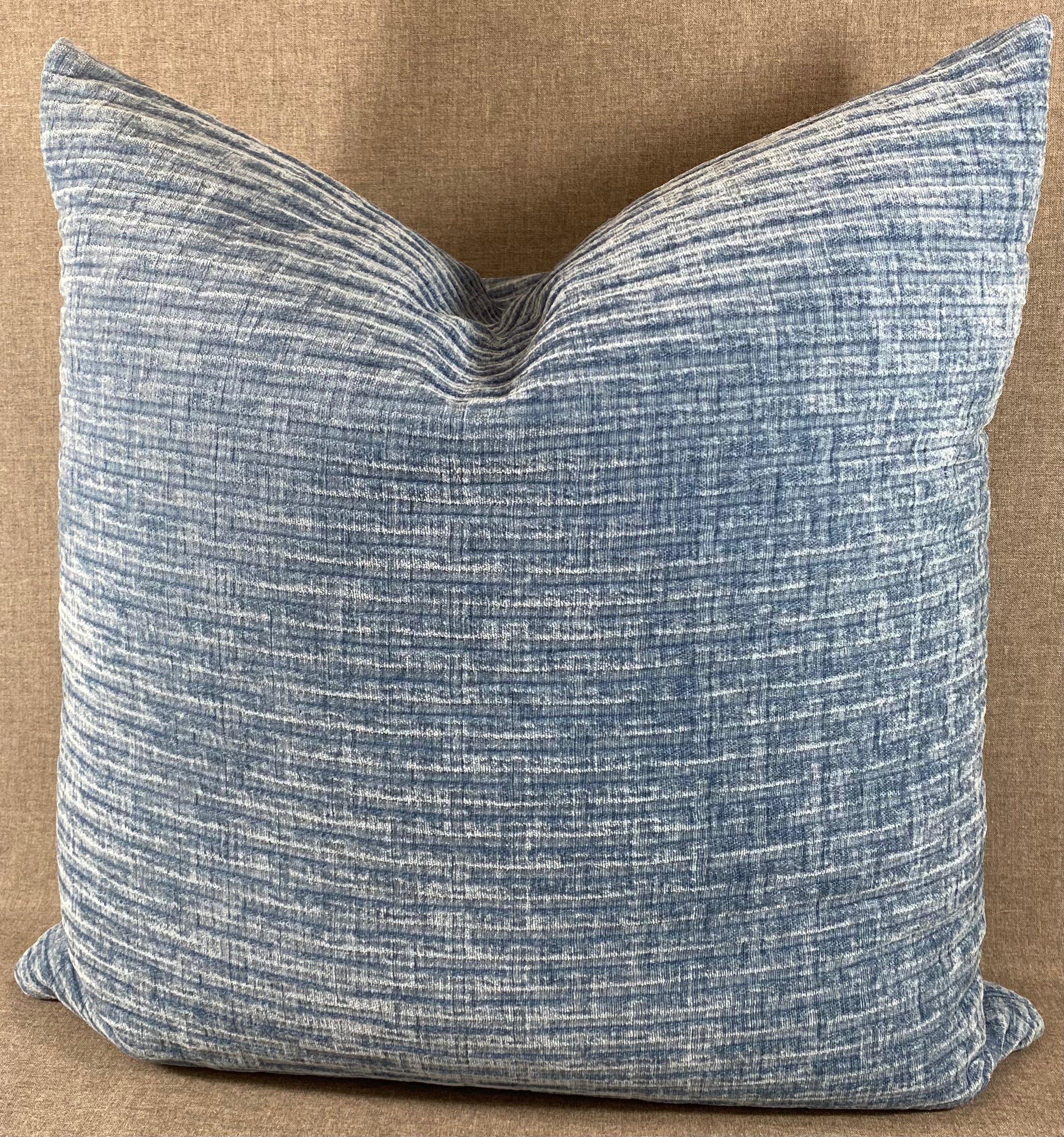 Luxury Pillow -  24" x 24" -Lift River