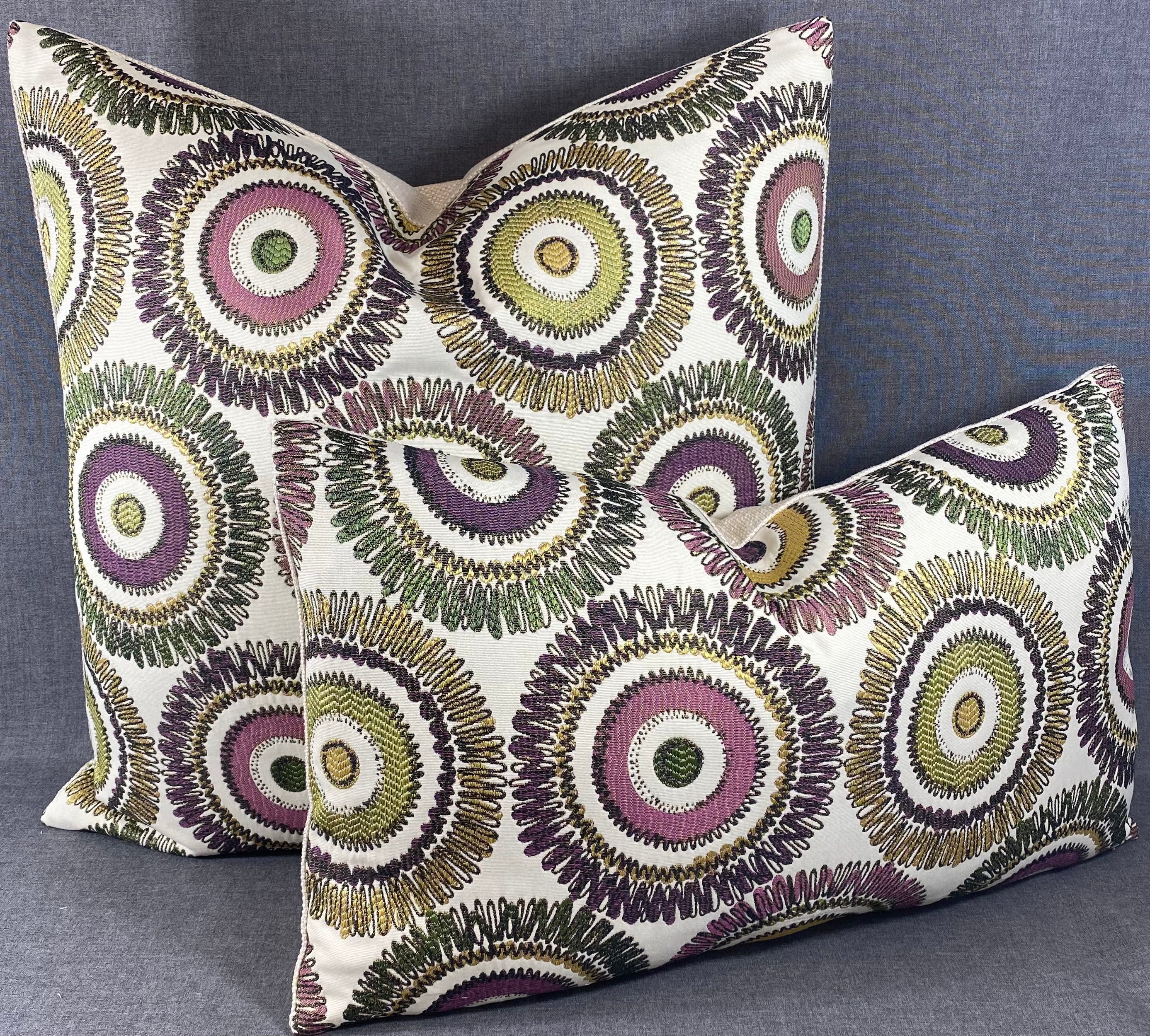 Luxury Pillow - 24” x 24”- Squiggs Purple